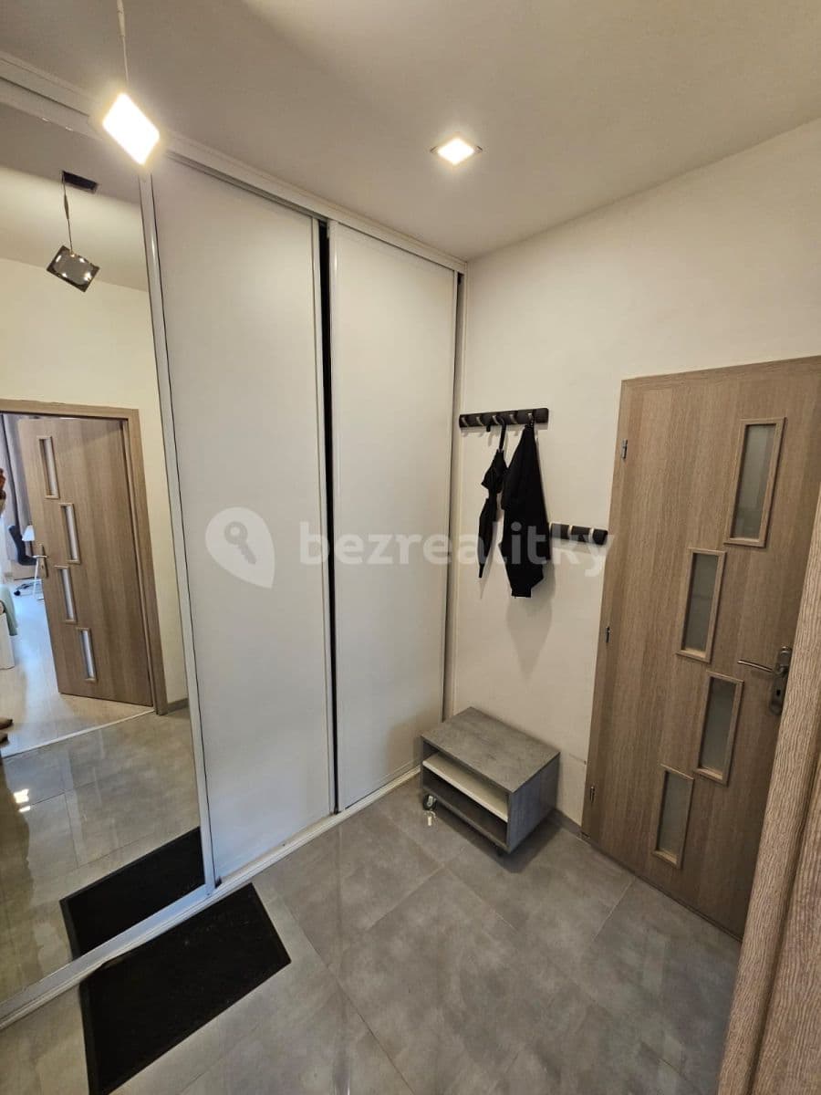 Pronájem bytu 2+kk 43 m², Na Louži, Praha, Praha Pronájem bytu 2+kk 43 m², Na Louži, Praha, Praha