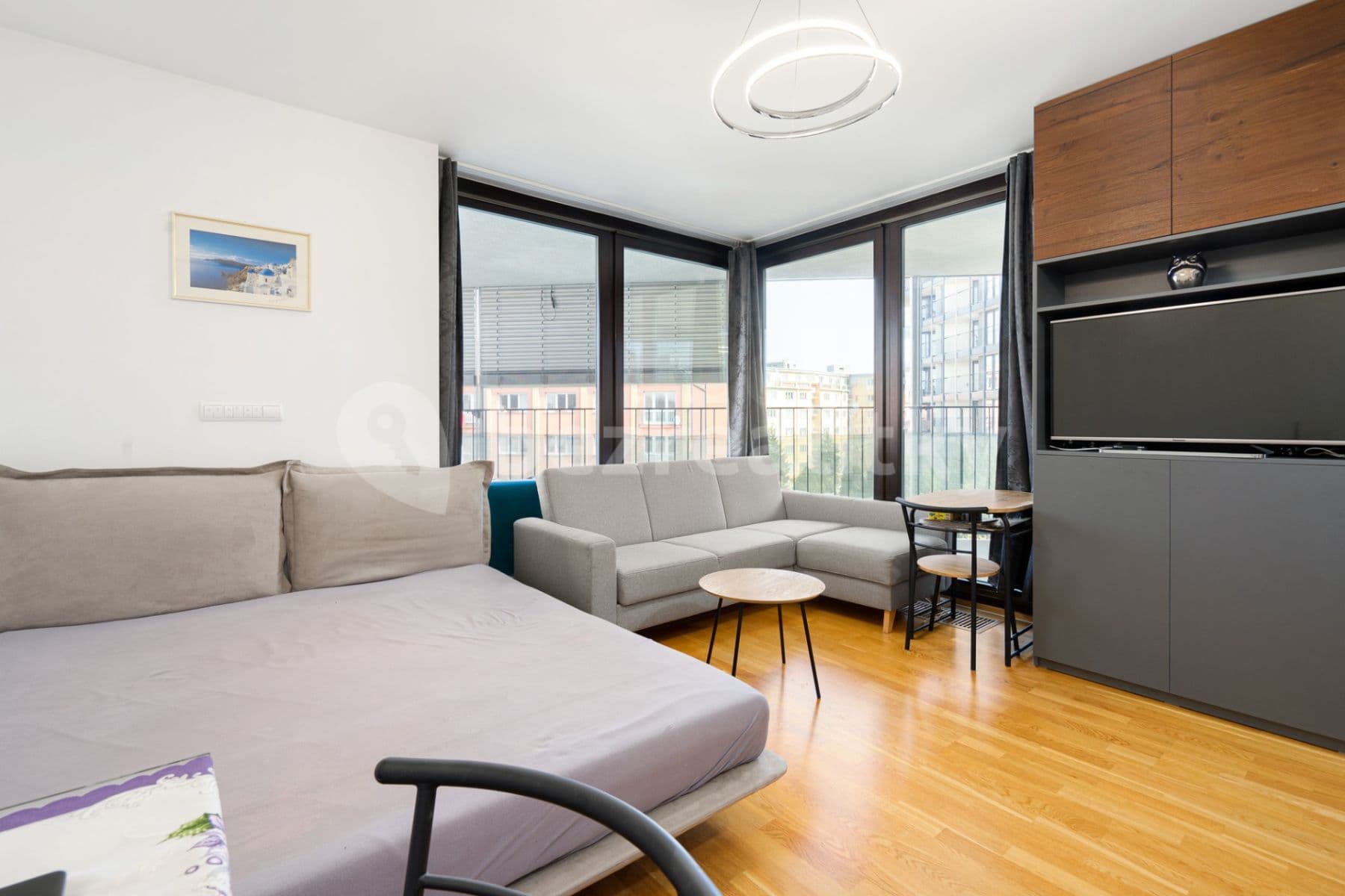 Pronájem bytu 1+kk 40 m², Malešická, Praha, Praha Pronájem bytu 1+kk 40 m², Malešická, Praha, Praha