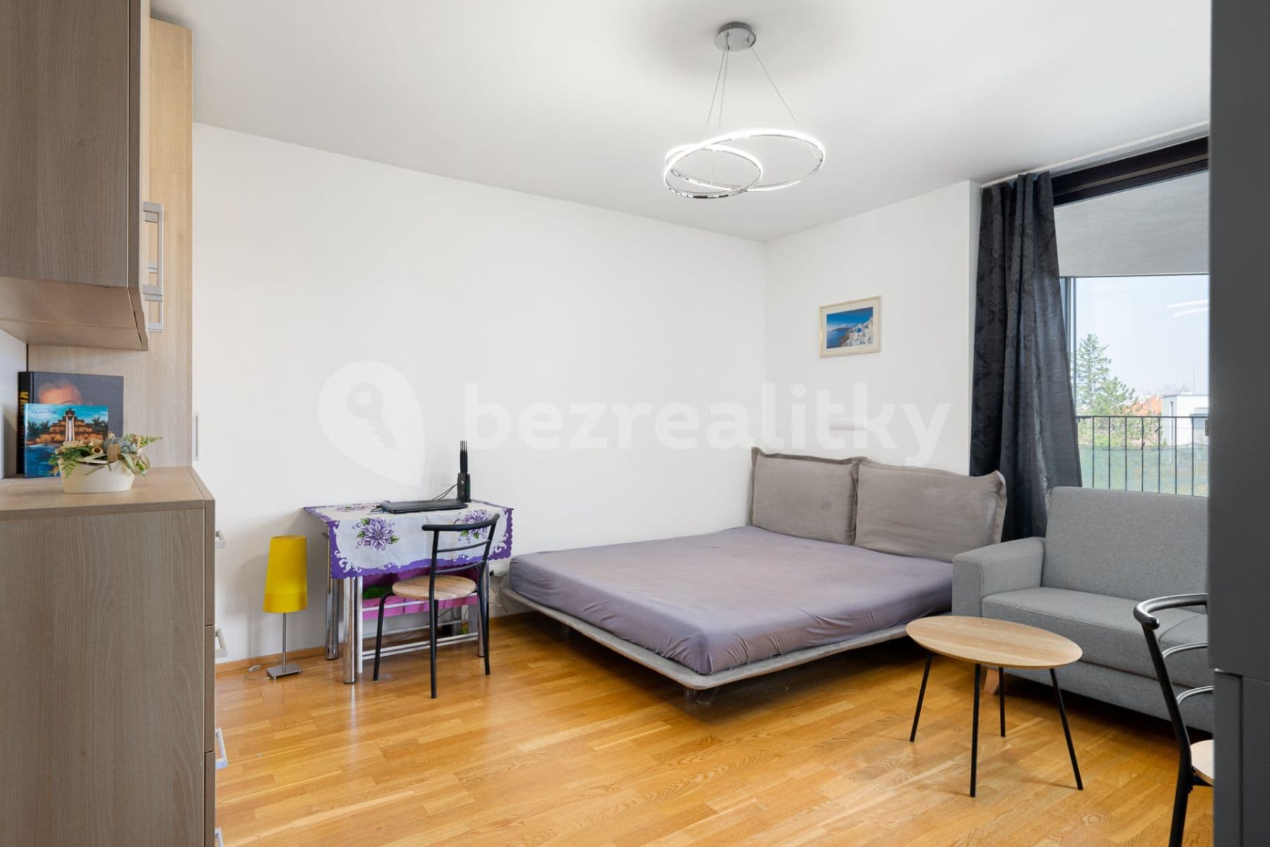 Pronájem bytu 1+kk 40 m², Malešická, Praha, Praha Pronájem bytu 1+kk 40 m², Malešická, Praha, Praha