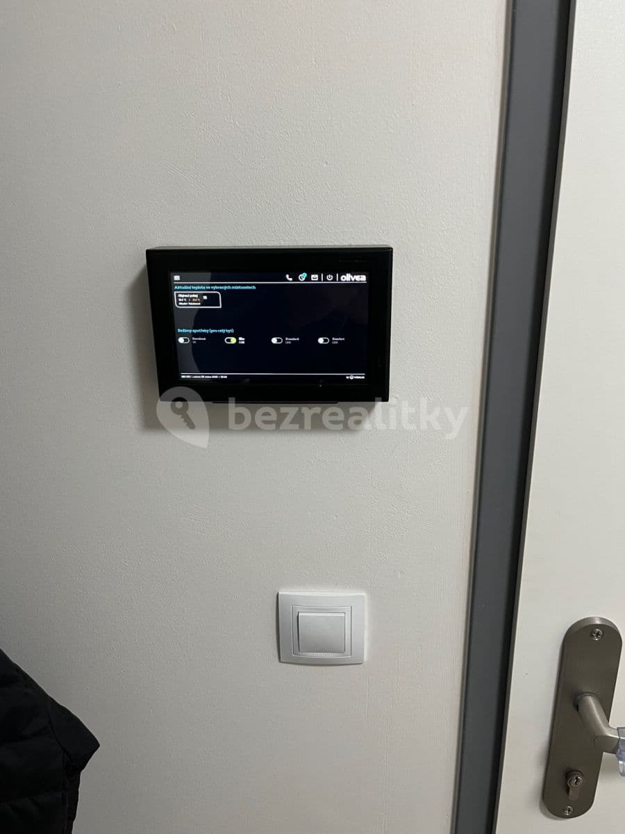 Pronájem bytu 1+kk 40 m², Hornoměcholupská, Praha, Praha Pronájem bytu 1+kk 40 m², Hornoměcholupská, Praha, Praha