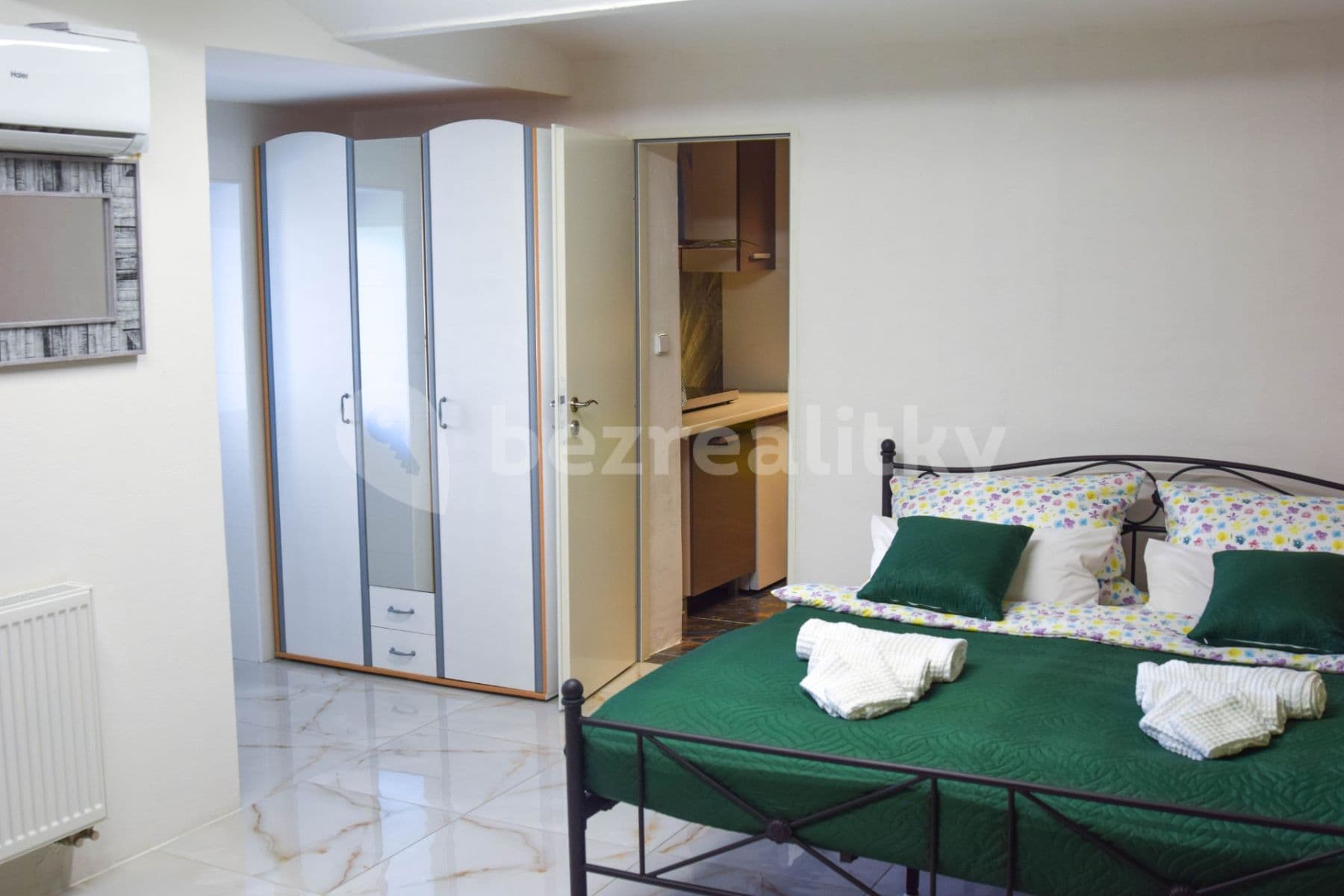 Pronájem bytu 2+kk 36 m², Nesvačilka, Jihomoravský kraj Pronájem bytu 2+kk 36 m², Nesvačilka, Jihomoravský kraj