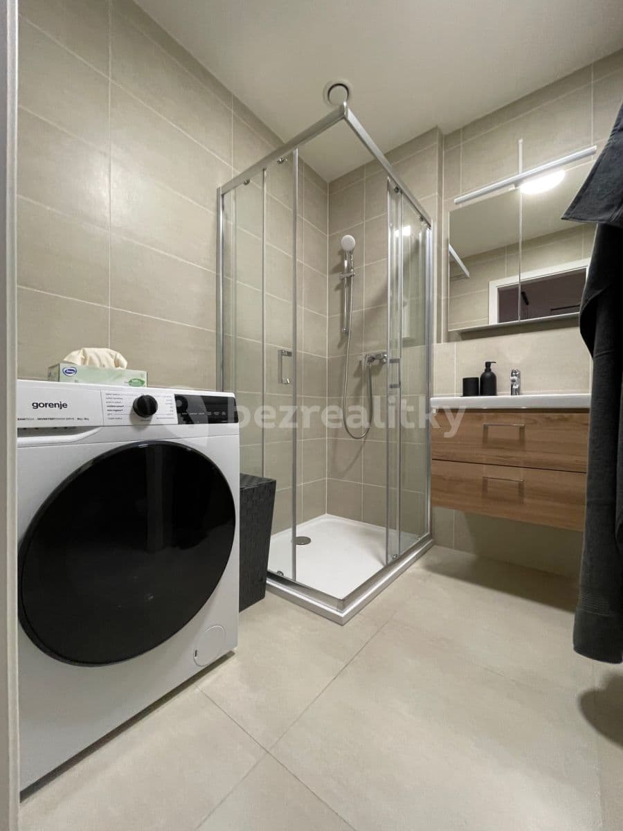 Pronájem bytu 2+kk 43 m², V Háji, Praha, Praha Pronájem bytu 2+kk 43 m², V Háji, Praha, Praha