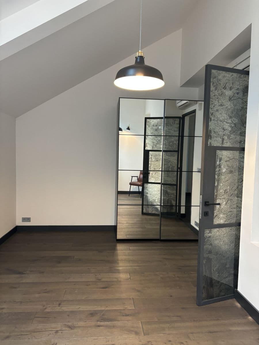 Pronájem bytu 3+kk 127 m², Revoluční, Praha, Praha Pronájem bytu 3+kk 127 m², Revoluční, Praha, Praha