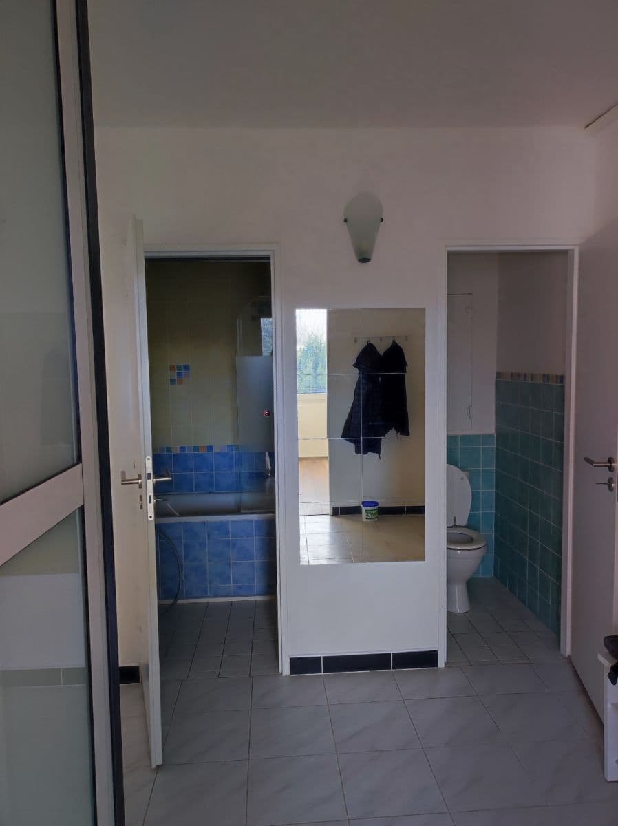 Prodej bytu 3+kk 70 m², Holíkova, Jílové u Prahy, Středočeský kraj Prodej bytu 3+kk 70 m², Holíkova, Jílové u Prahy, Středočeský kraj