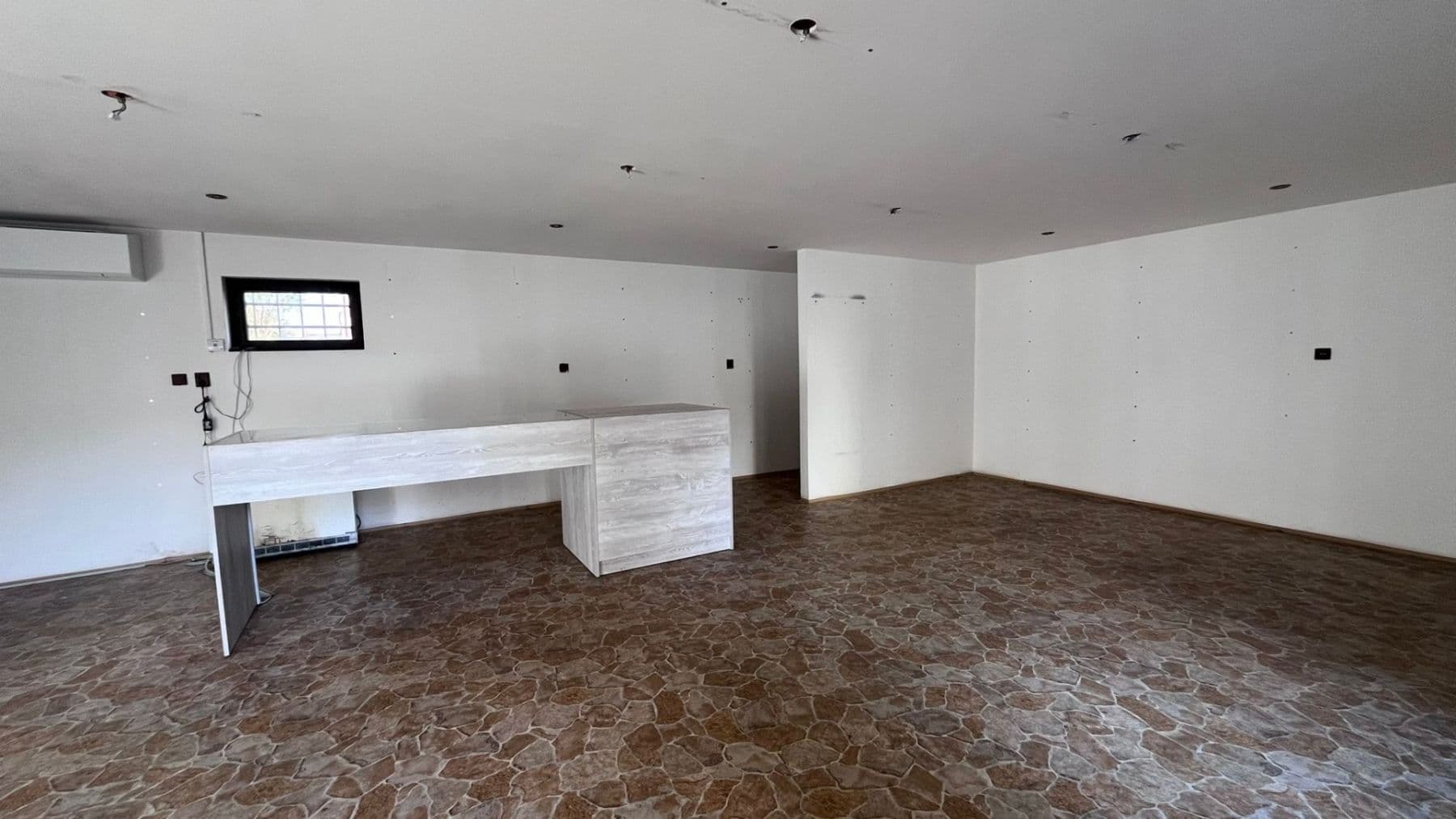 Pronájem nebytového prostoru 59 m², Tyršova, Tábor, Jihočeský kraj Pronájem nebytového prostoru 59 m², Tyršova, Tábor, Jihočeský kraj