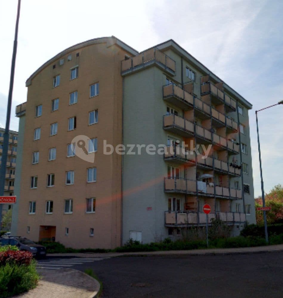 Pronájem bytu 1+kk 45 m², Baráčnická, Ústí nad Labem, Ústecký kraj Pronájem bytu 1+kk 45 m², Baráčnická, Ústí nad Labem, Ústecký kraj