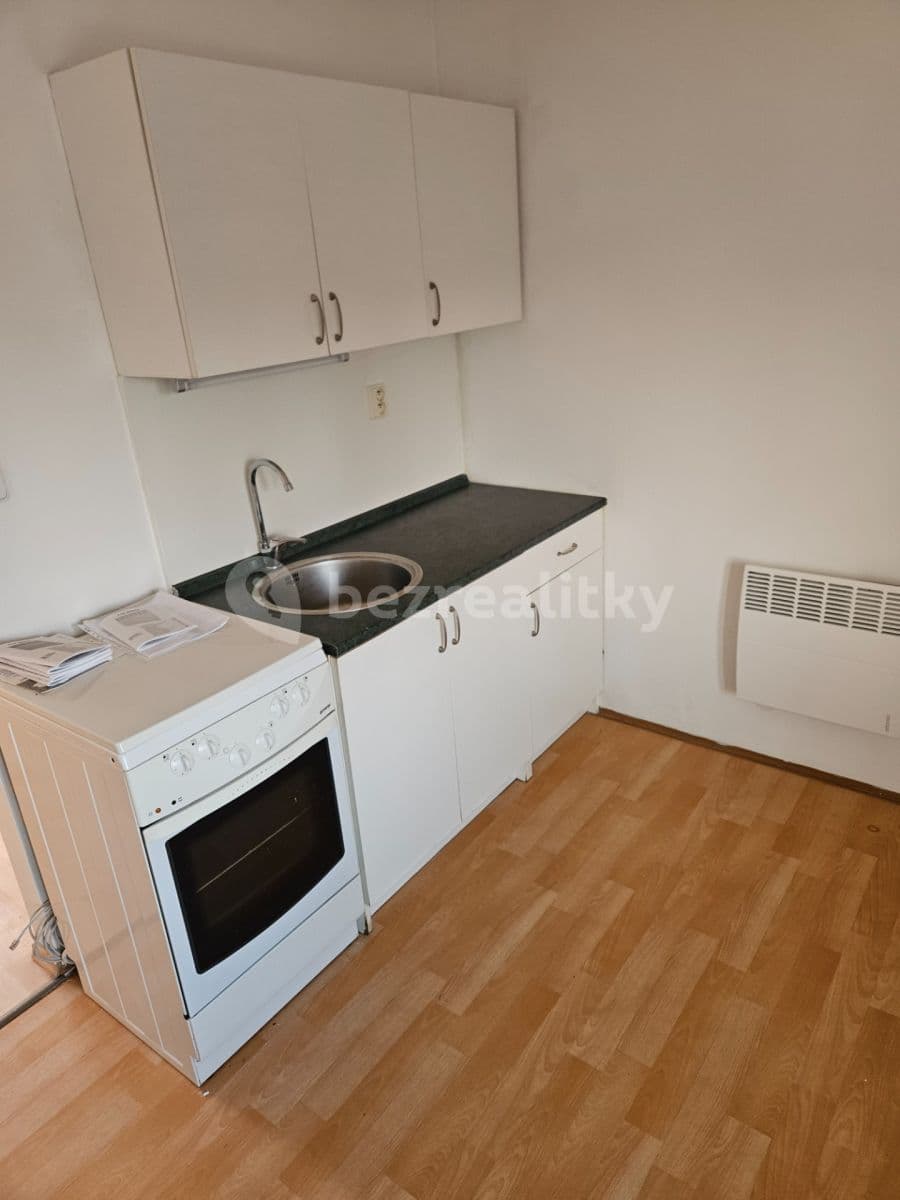 Pronájem bytu 1+1 34 m², Mírová, Opava, Moravskoslezský kraj Pronájem bytu 1+1 34 m², Mírová, Opava, Moravskoslezský kraj