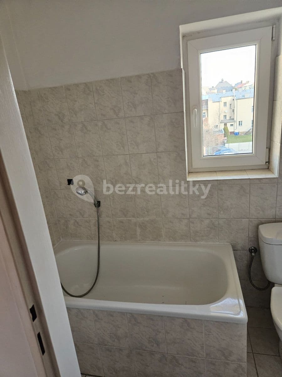 Pronájem bytu 1+1 34 m², Mírová, Opava, Moravskoslezský kraj Pronájem bytu 1+1 34 m², Mírová, Opava, Moravskoslezský kraj