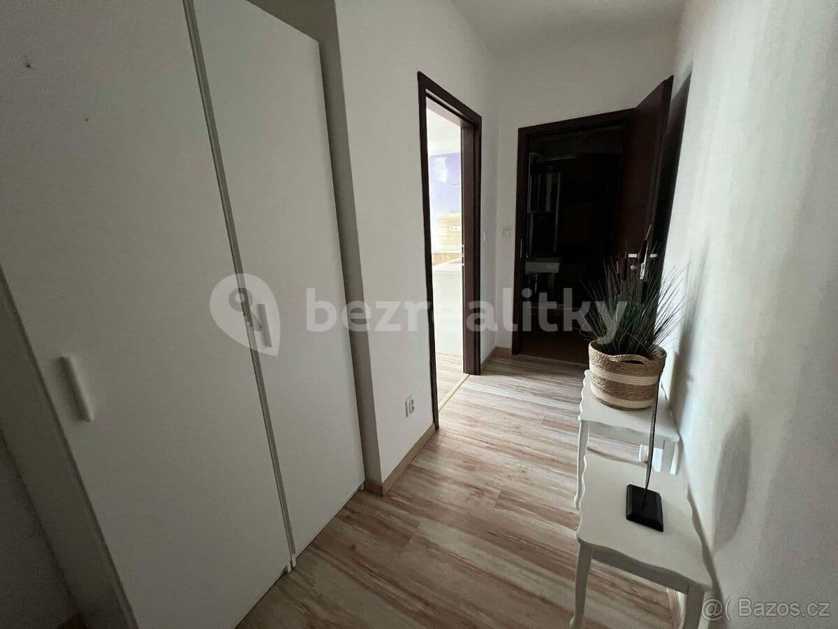 Pronájem bytu 1+kk 38 m², Bořenovská, Holešov, Zlínský kraj Pronájem bytu 1+kk 38 m², Bořenovská, Holešov, Zlínský kraj