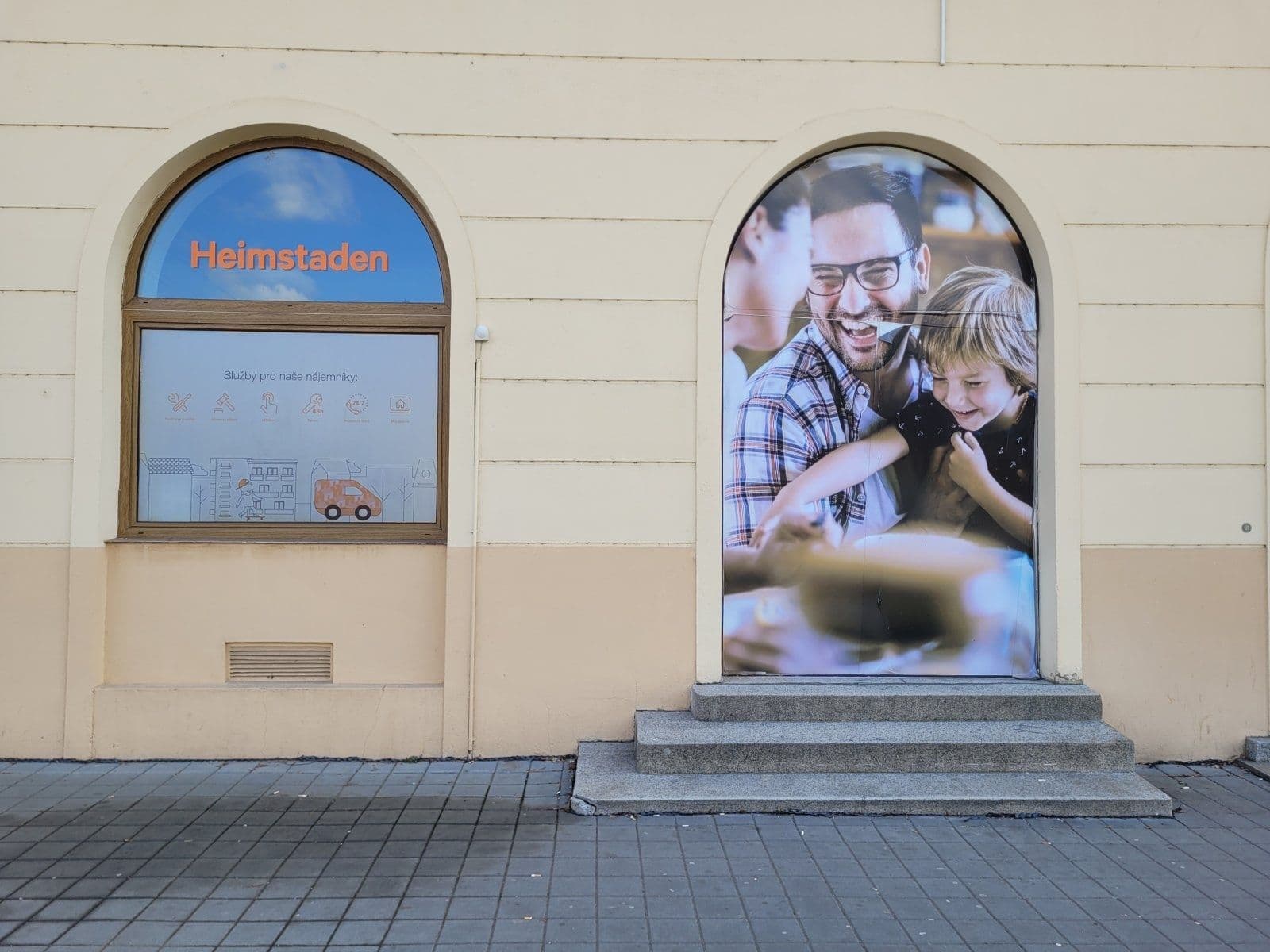 Pronájem kanceláře 126 m², 17. listopadu, Ostrava, Moravskoslezský kraj Pronájem kanceláře 126 m², 17. listopadu, Ostrava, Moravskoslezský kraj