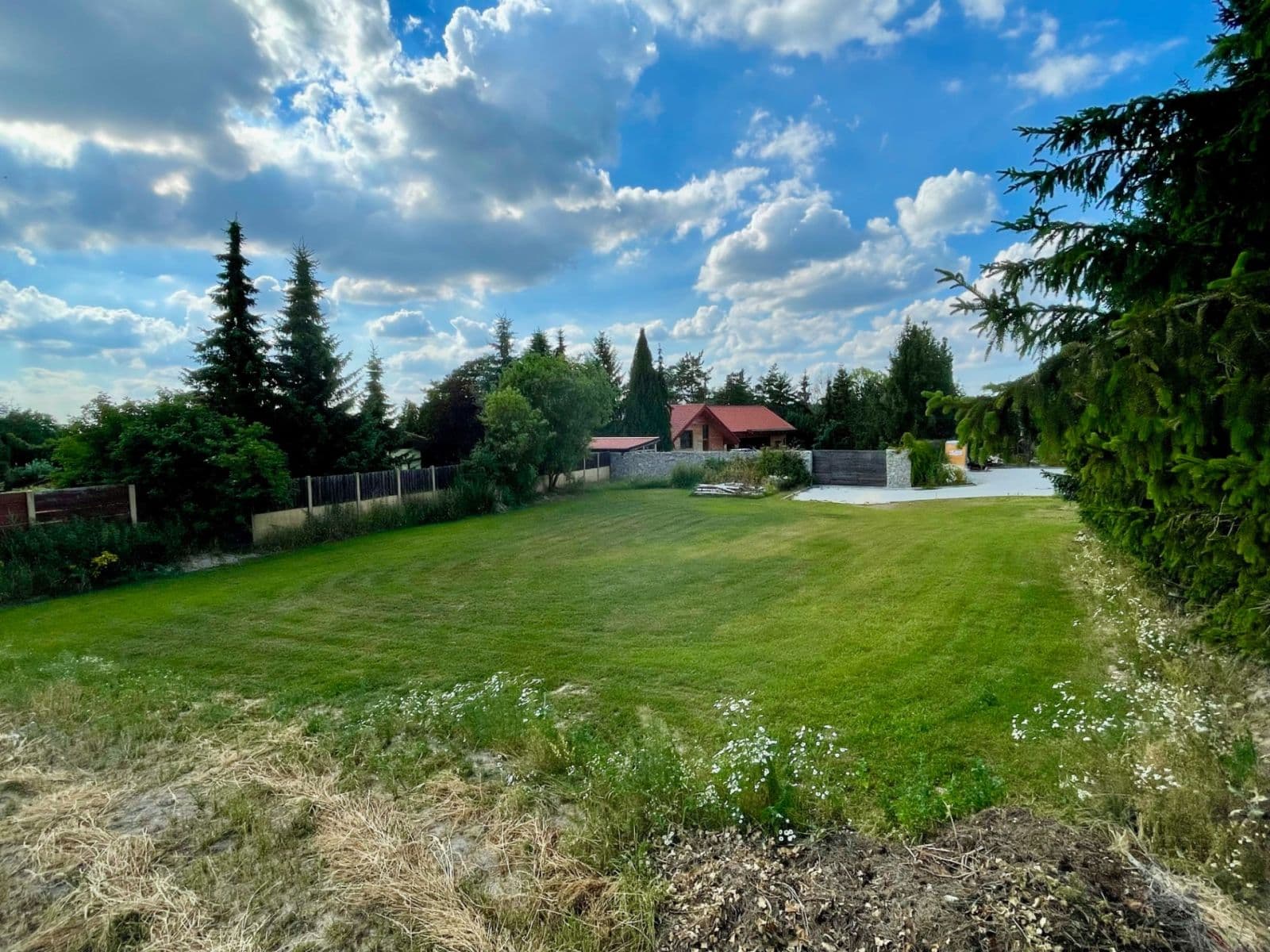 Prodej pozemku 843 m², Babice, Středočeský kraj Prodej pozemku 843 m², Babice, Středočeský kraj