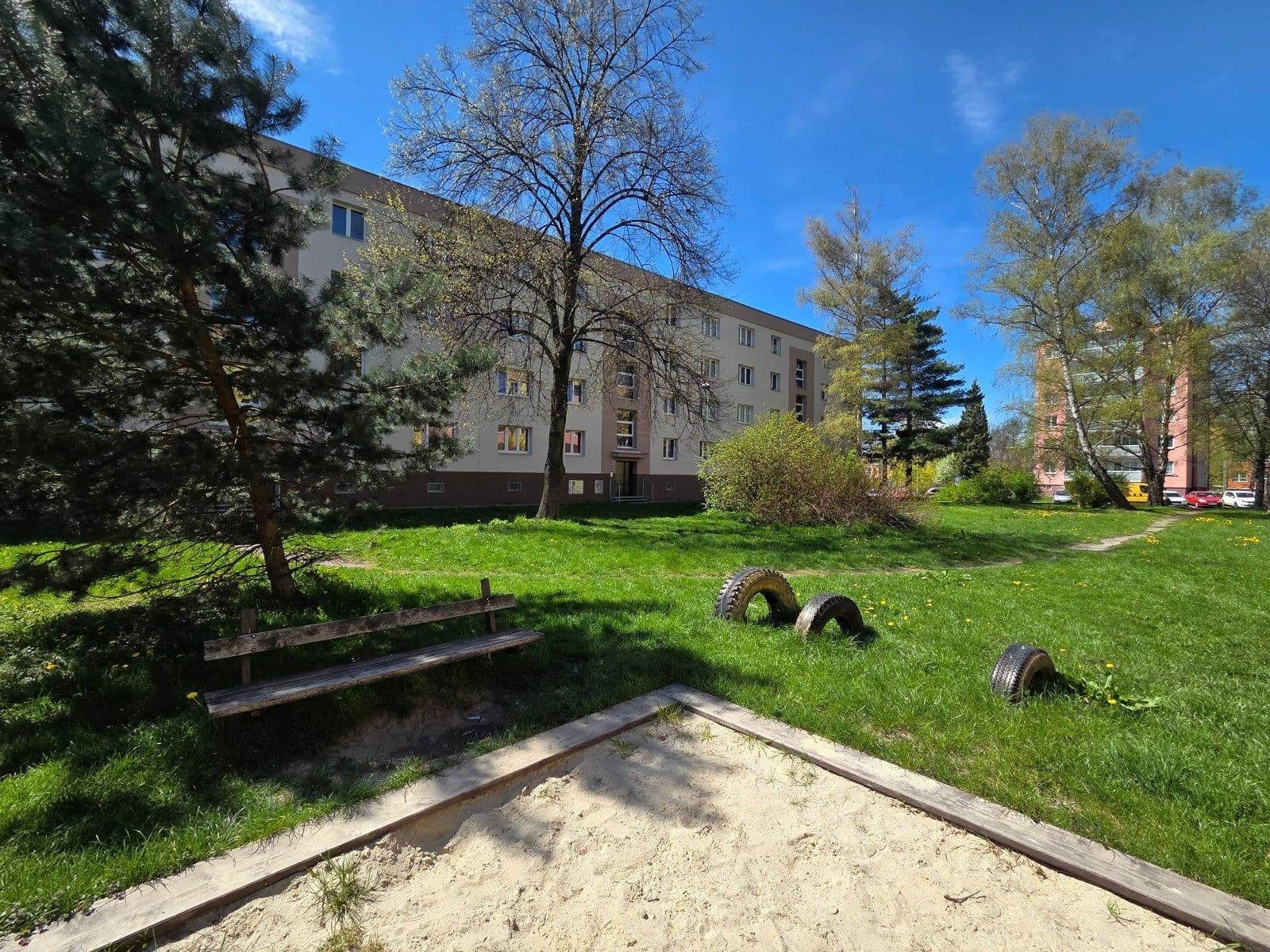 Pronájem bytu 1+1 35 m², Školská, Karviná, Moravskoslezský kraj Pronájem bytu 1+1 35 m², Školská, Karviná, Moravskoslezský kraj