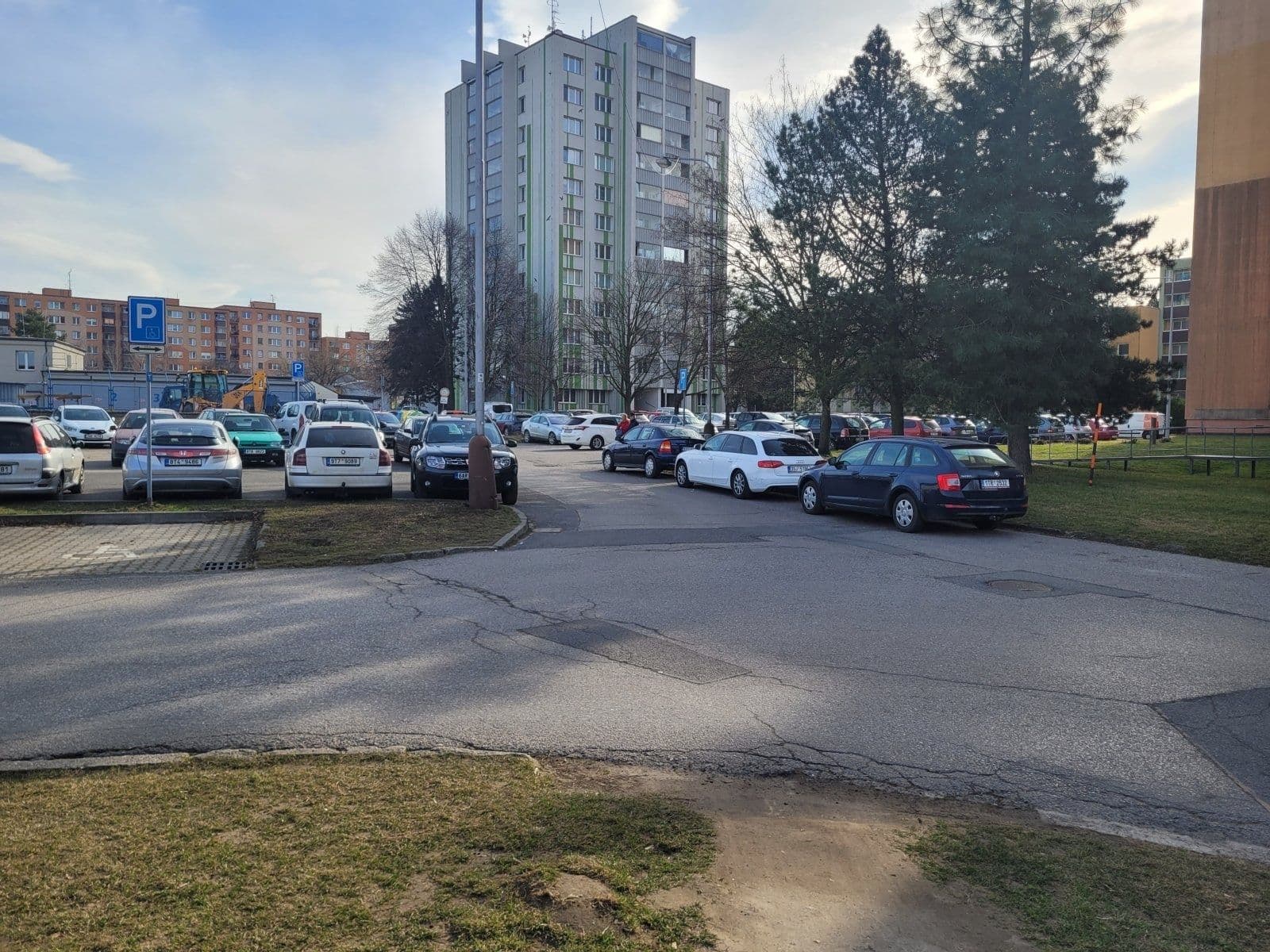 Pronájem kanceláře 32 m², Okružní, Orlová, Moravskoslezský kraj Pronájem kanceláře 32 m², Okružní, Orlová, Moravskoslezský kraj