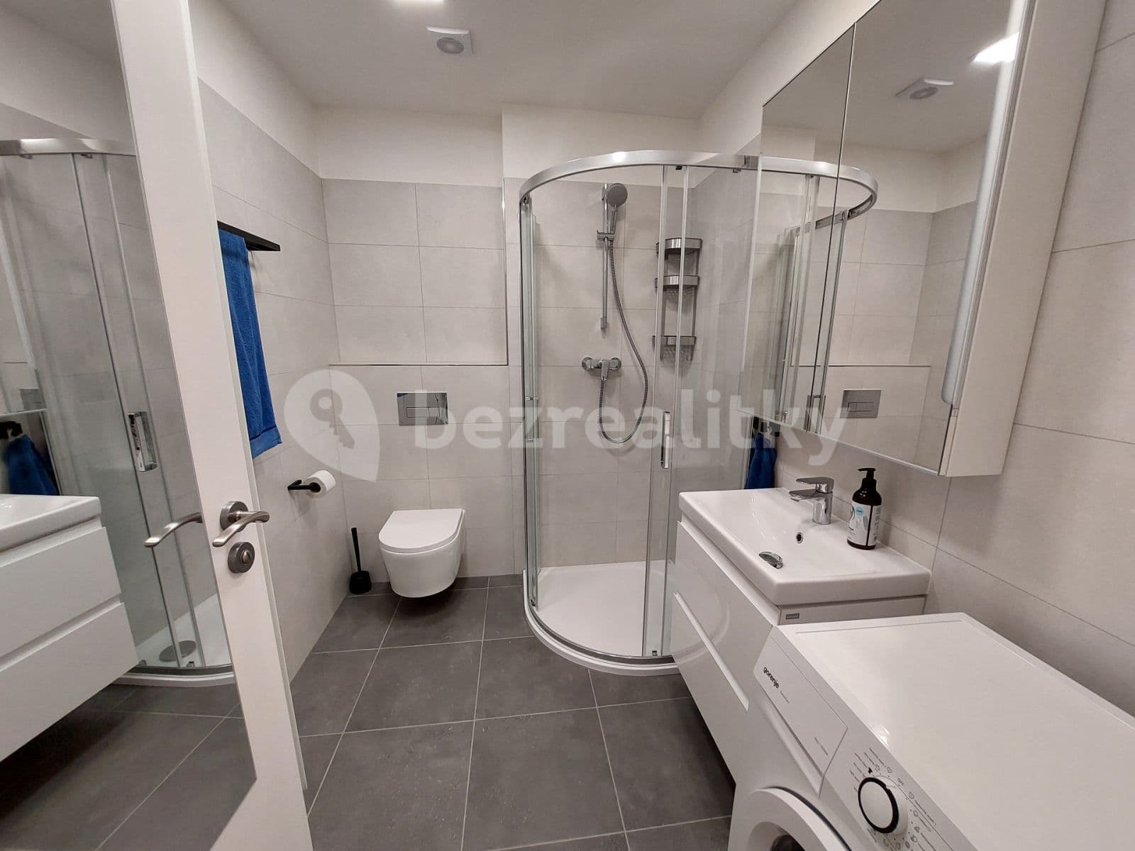 Pronájem bytu 2+kk 41 m², Praha, Praha Pronájem bytu 2+kk 41 m², Praha, Praha