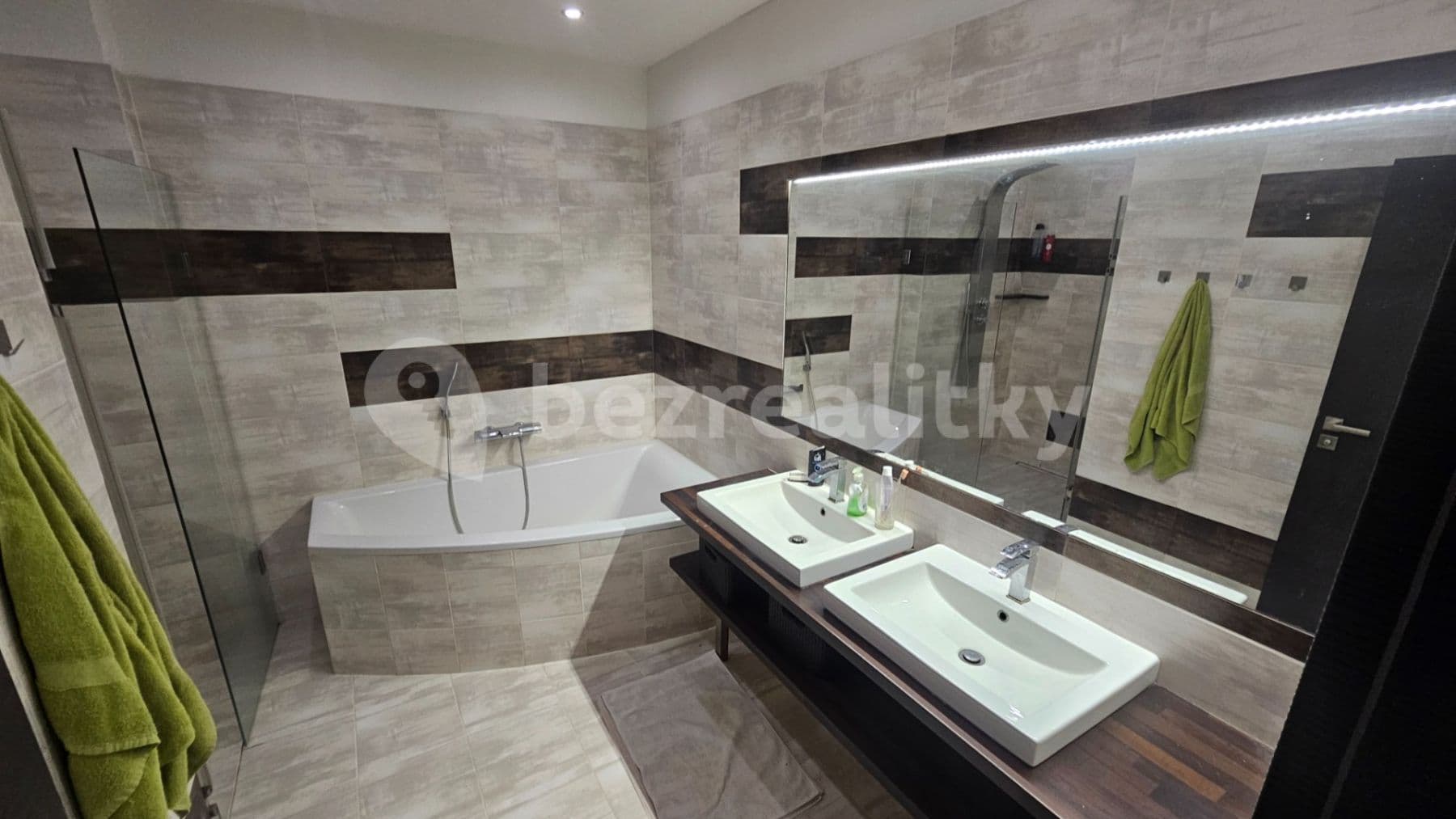 Pronájem bytu 3+kk 92 m², Nechanická, Praha, Praha Pronájem bytu 3+kk 92 m², Nechanická, Praha, Praha