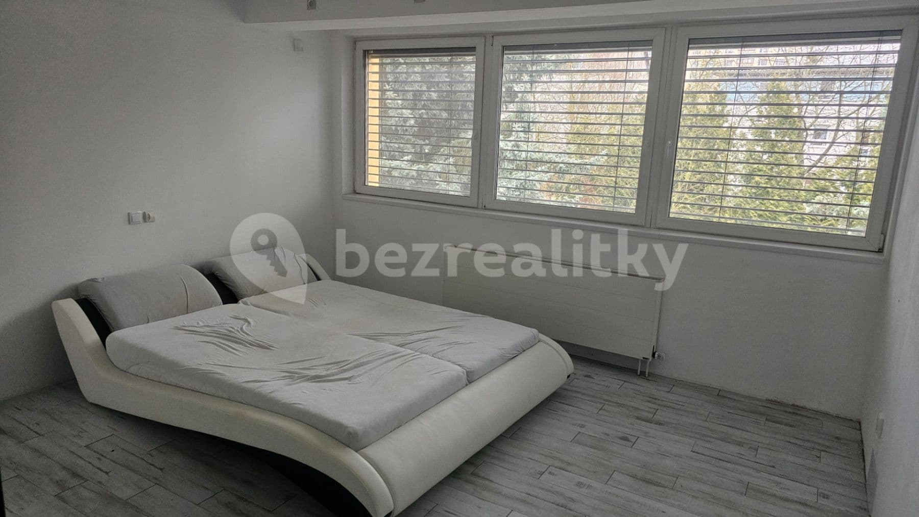 Pronájem bytu 3+kk 92 m², Nechanická, Praha, Praha Pronájem bytu 3+kk 92 m², Nechanická, Praha, Praha
