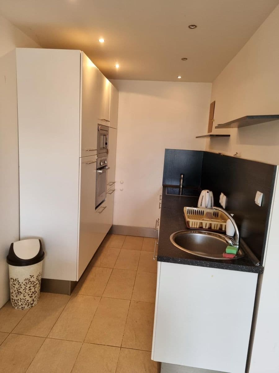 Prodej bytu 2+kk 46 m², Děčínská, Praha, Praha Prodej bytu 2+kk 46 m², Děčínská, Praha, Praha