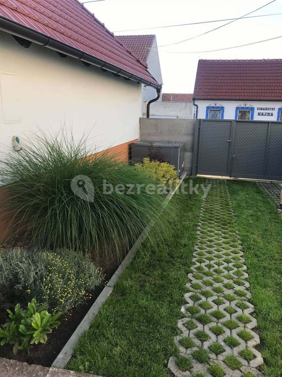 Pronájem chaty, chalupy, Hlohovec, Jihomoravský kraj Pronájem chaty, chalupy, Hlohovec, Jihomoravský kraj