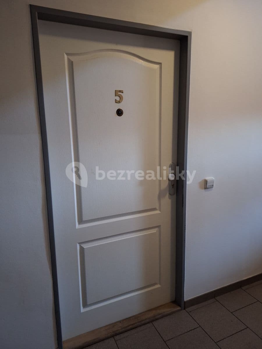 Pronájem bytu 2+1 57 m², Úhonická, Jeneč, Středočeský kraj Pronájem bytu 2+1 57 m², Úhonická, Jeneč, Středočeský kraj