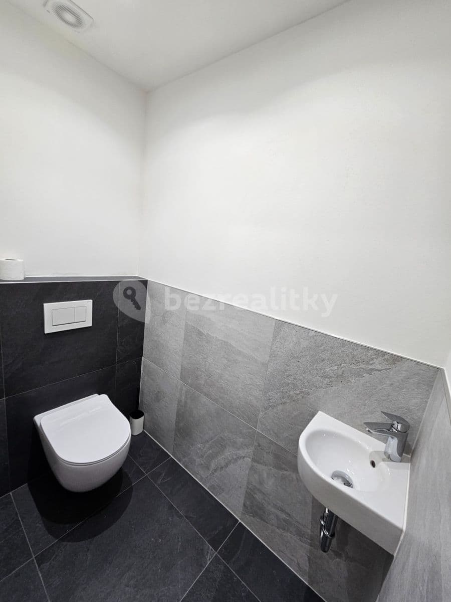 Pronájem bytu 3+1 68 m², Na Křivině, Praha, Praha Pronájem bytu 3+1 68 m², Na Křivině, Praha, Praha