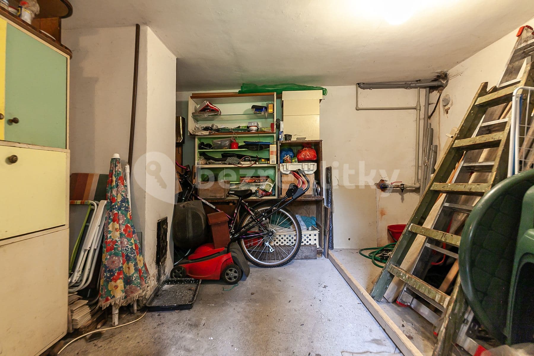 Prodej pozemku 591 m², Krhanice, Krhanice, Středočeský kraj Prodej pozemku 591 m², Krhanice, Krhanice, Středočeský kraj