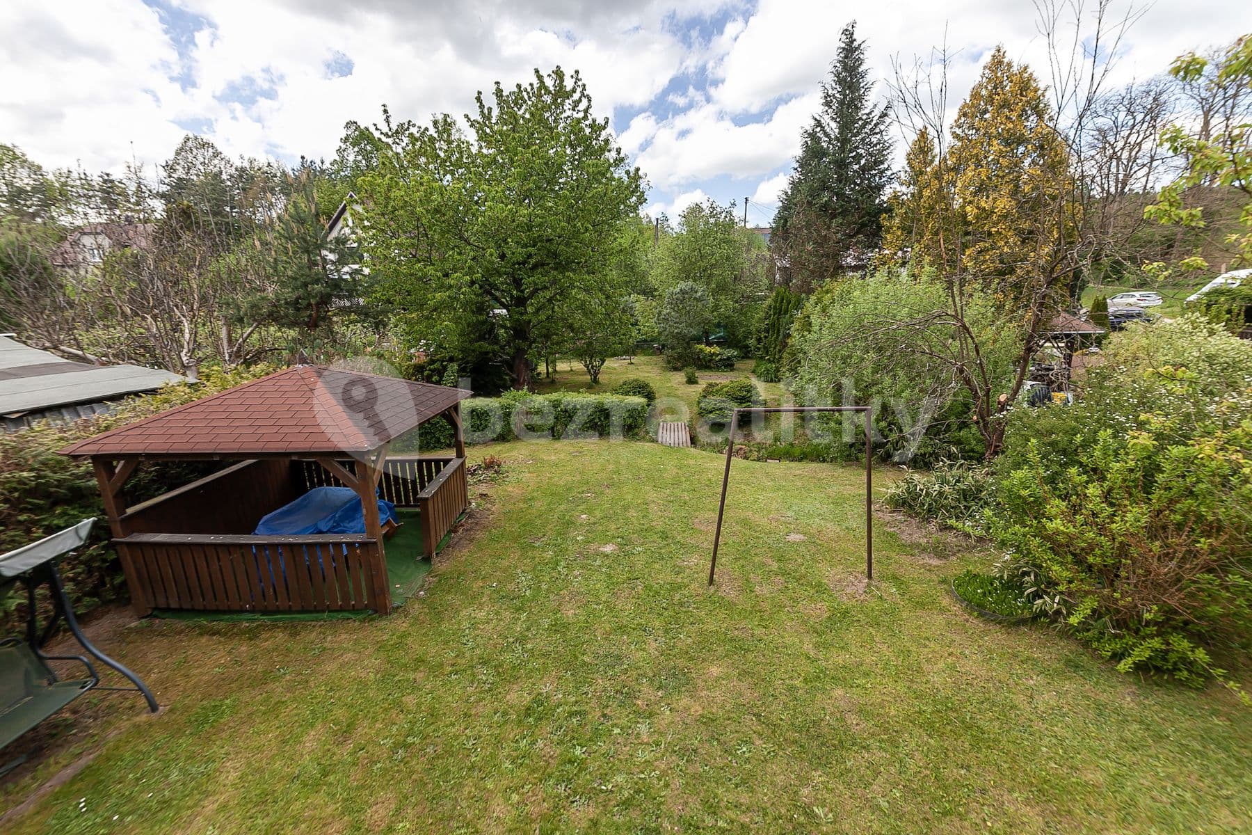 Prodej pozemku 591 m², Krhanice, Krhanice, Středočeský kraj Prodej pozemku 591 m², Krhanice, Krhanice, Středočeský kraj