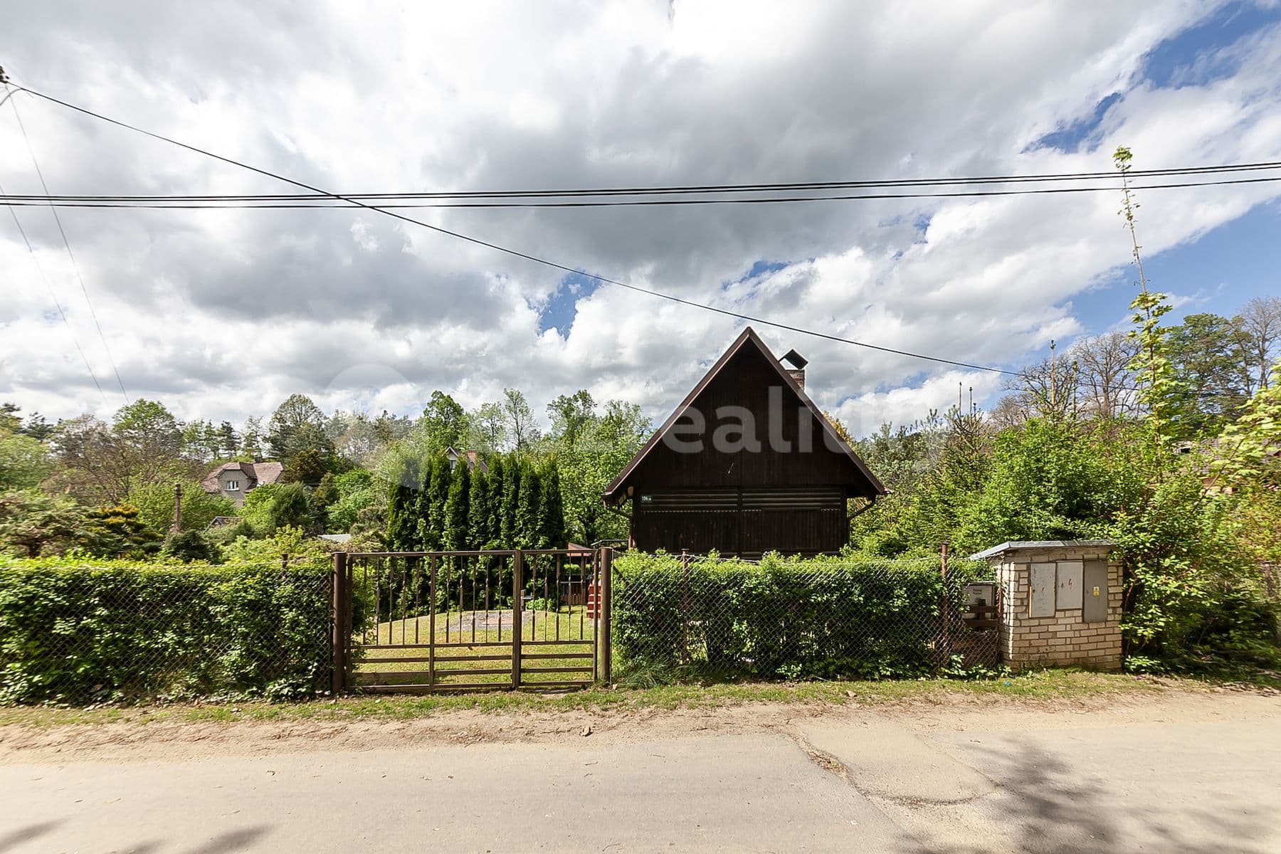 Prodej pozemku 591 m², Krhanice, Krhanice, Středočeský kraj Prodej pozemku 591 m², Krhanice, Krhanice, Středočeský kraj