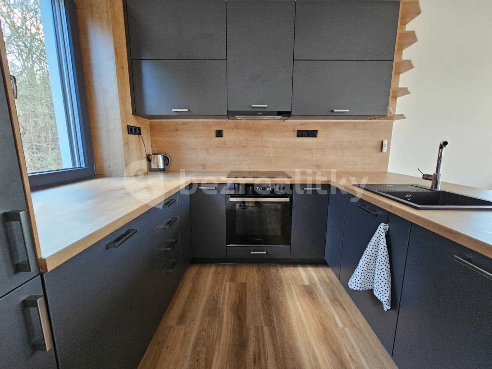 Pronájem bytu 4+kk 96 m², Dykova, Ústí nad Labem, Ústecký kraj Pronájem bytu 4+kk 96 m², Dykova, Ústí nad Labem, Ústecký kraj