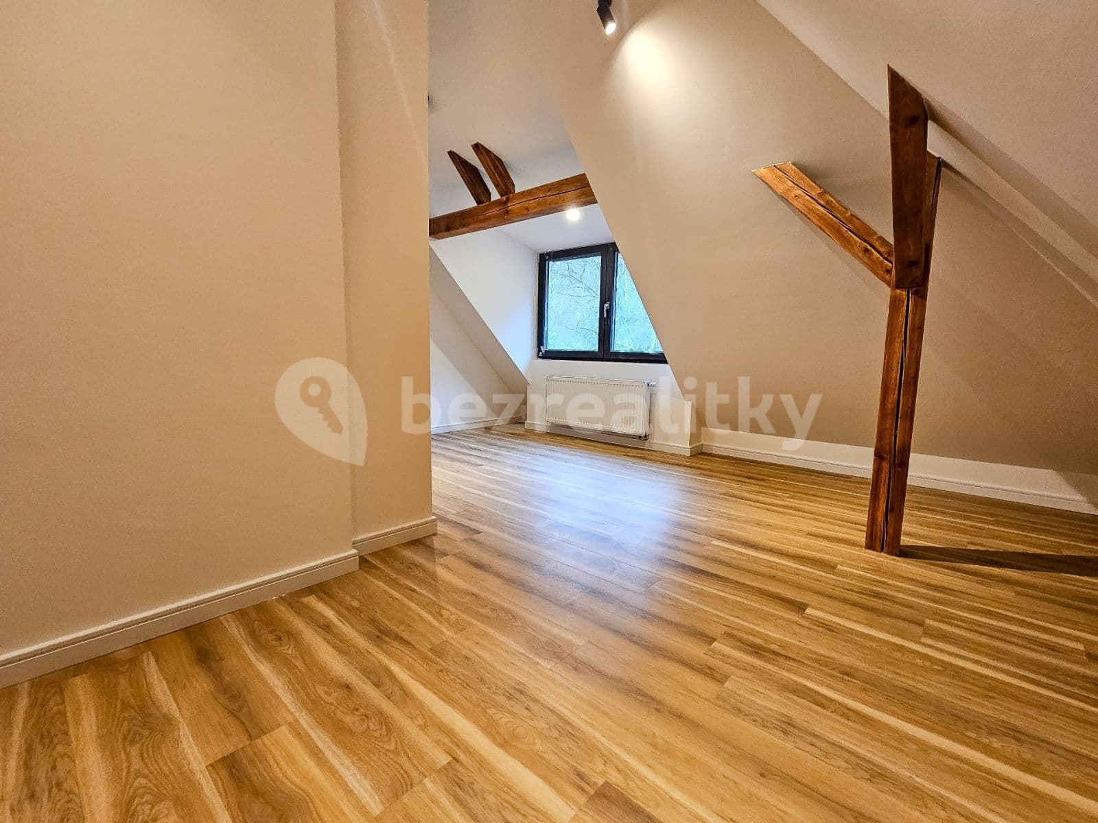 Pronájem bytu 4+kk 96 m², Dykova, Ústí nad Labem, Ústecký kraj Pronájem bytu 4+kk 96 m², Dykova, Ústí nad Labem, Ústecký kraj