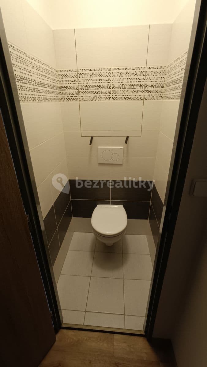 Pronájem bytu 2+kk 45 m², Frýdlantská, Praha, Praha Pronájem bytu 2+kk 45 m², Frýdlantská, Praha, Praha