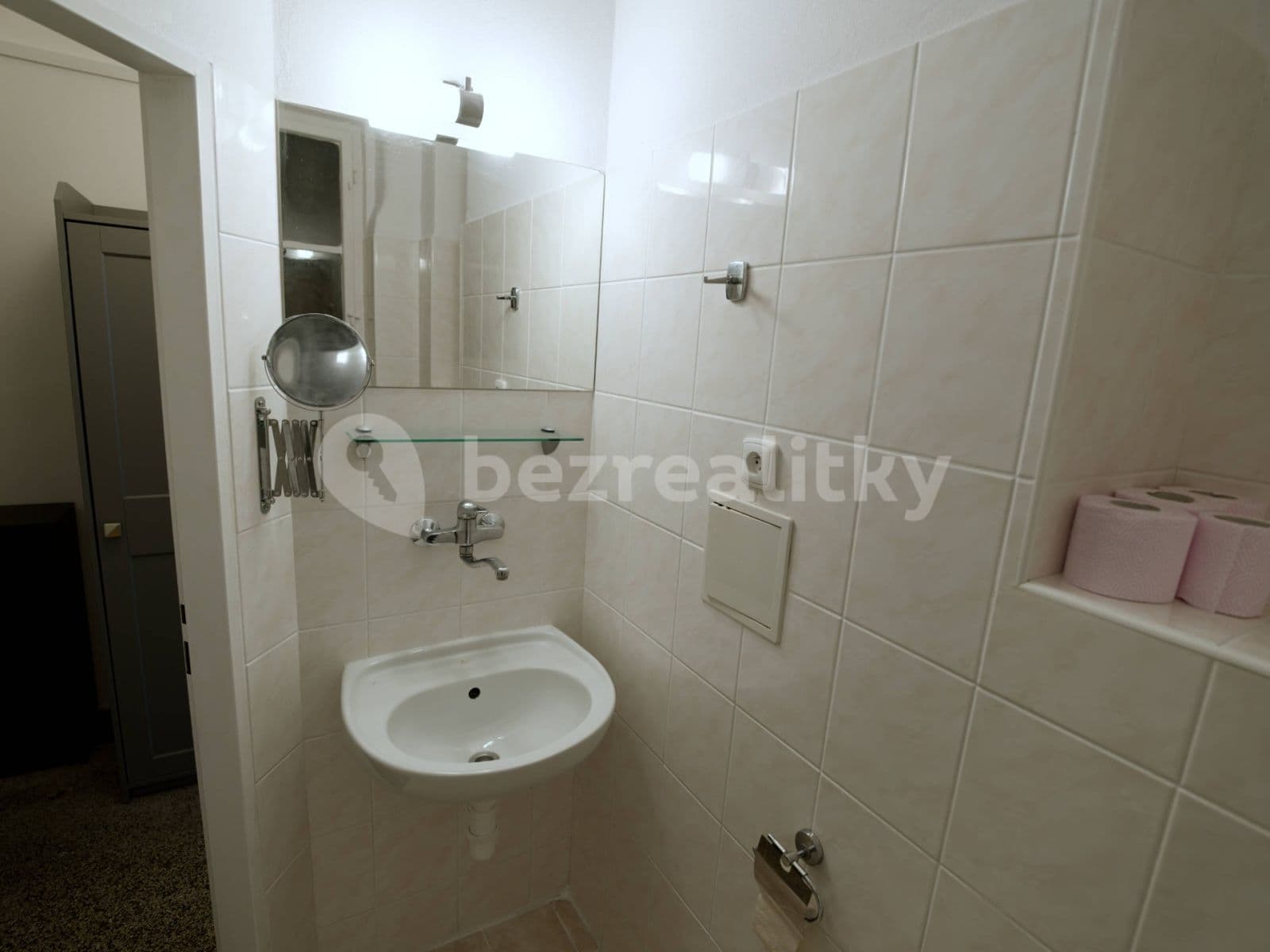 Pronájem bytu 1+kk 33 m², Libická, Praha, Praha Pronájem bytu 1+kk 33 m², Libická, Praha, Praha