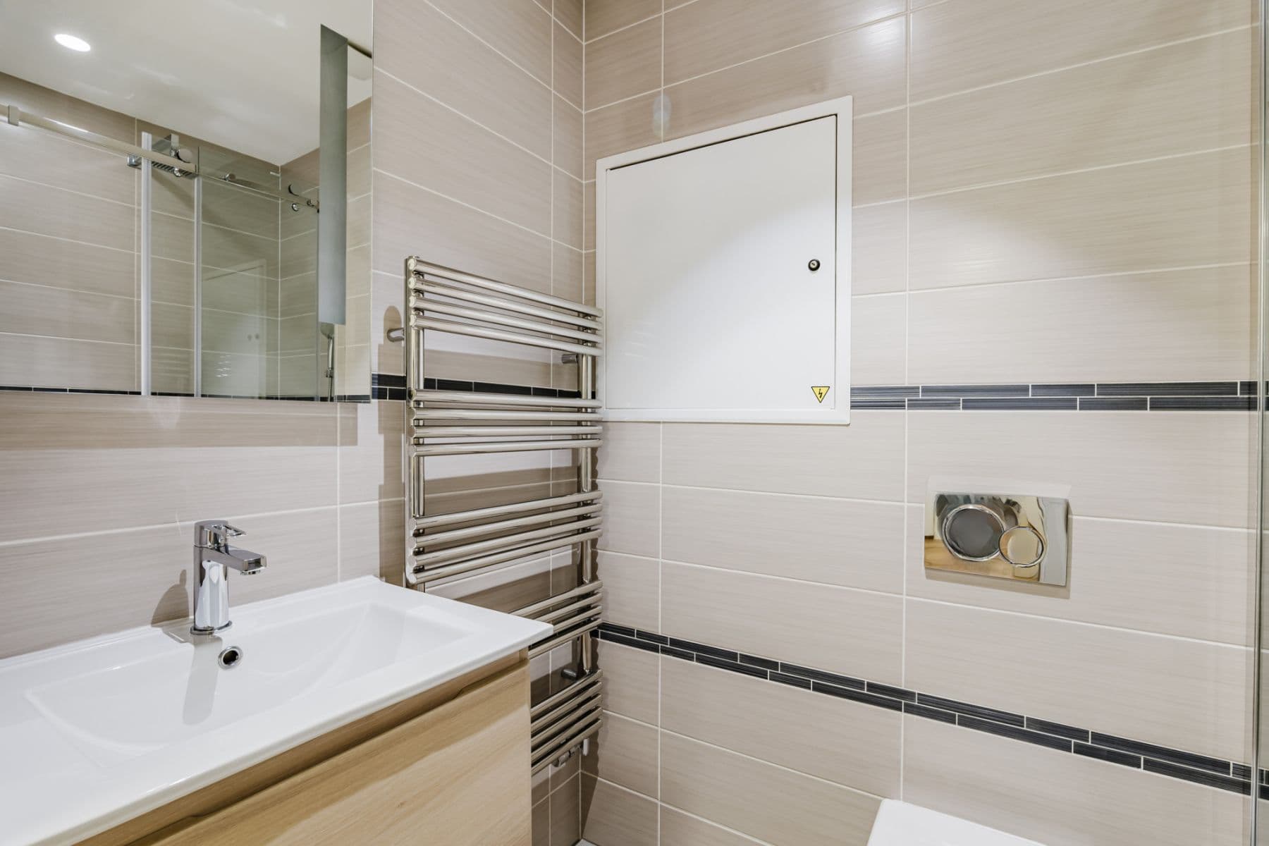 Pronájem bytu 101 m², Dlouhá, Praha, Praha Pronájem bytu 101 m², Dlouhá, Praha, Praha