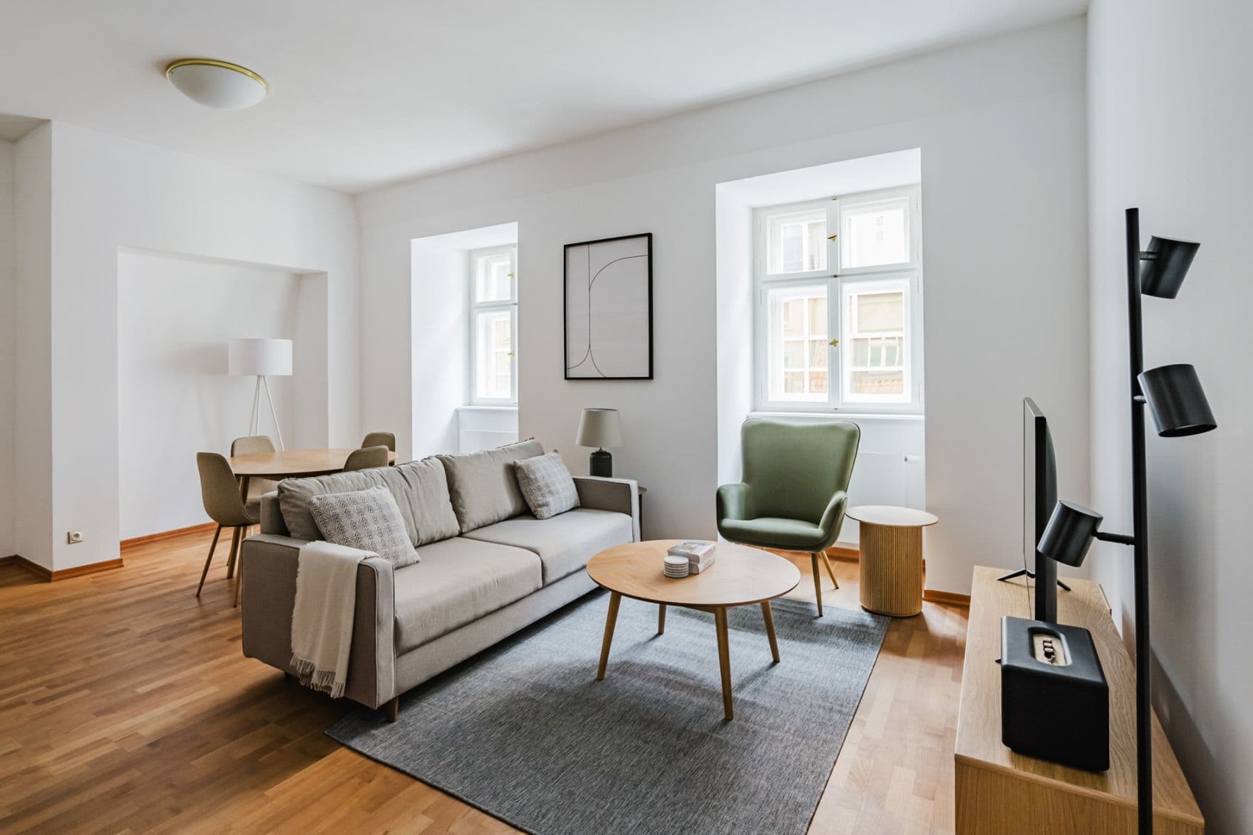 Pronájem bytu 101 m², Dlouhá, Praha, Praha Pronájem bytu 101 m², Dlouhá, Praha, Praha
