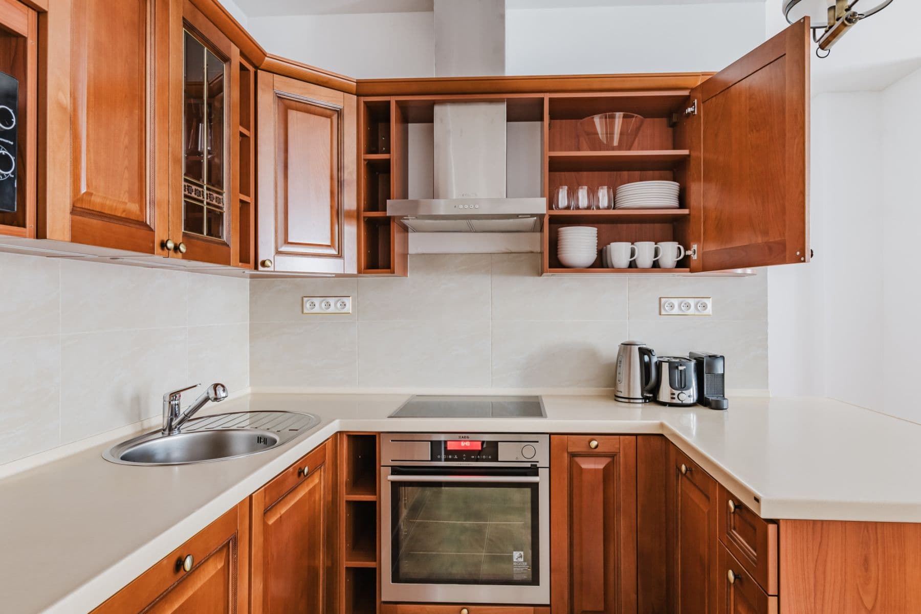 Pronájem bytu 101 m², Dlouhá, Praha, Praha Pronájem bytu 101 m², Dlouhá, Praha, Praha