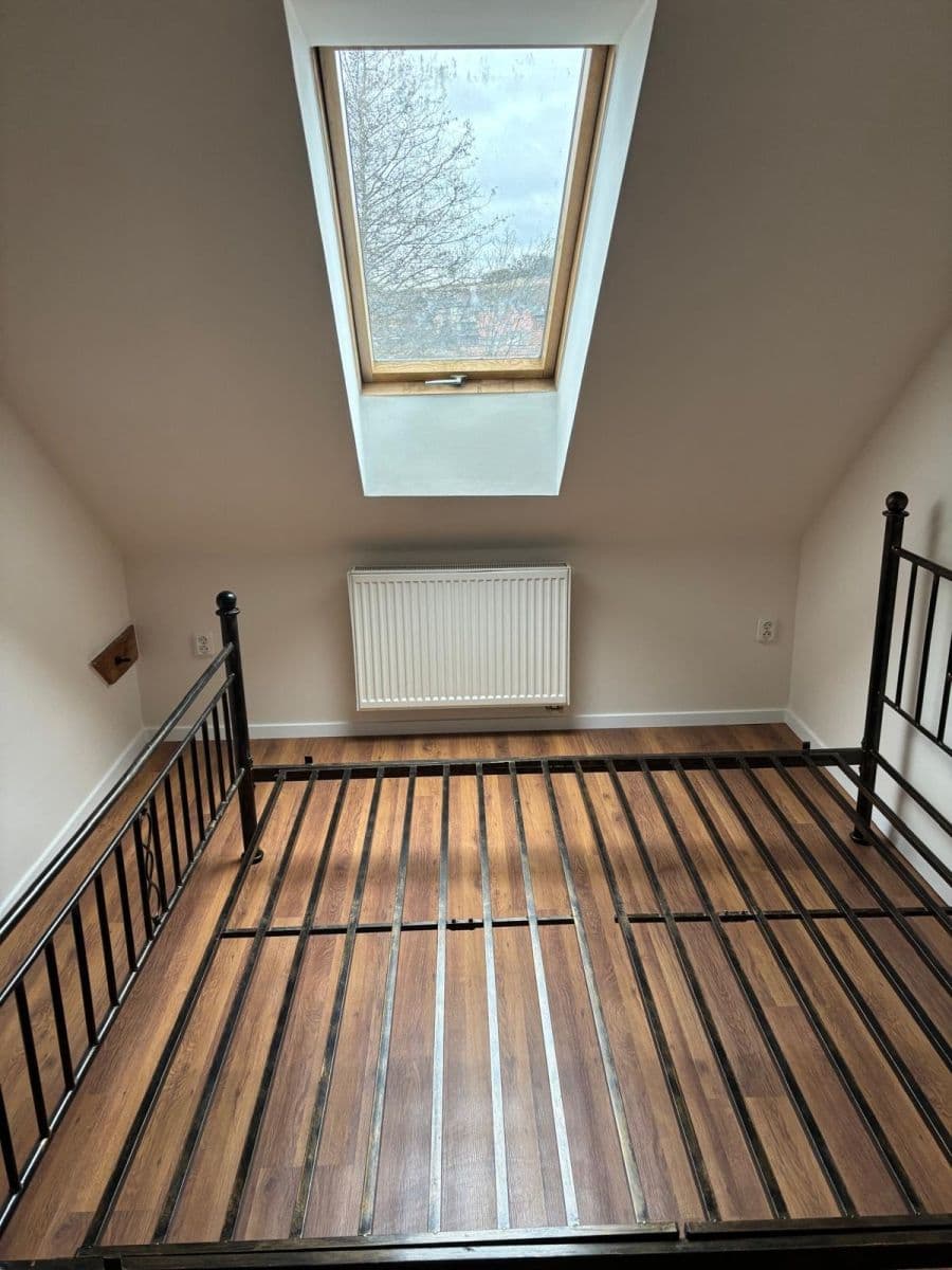 Pronájem bytu 3+kk 98 m², Na Potocích, Radnice, Plzeňský kraj Pronájem bytu 3+kk 98 m², Na Potocích, Radnice, Plzeňský kraj