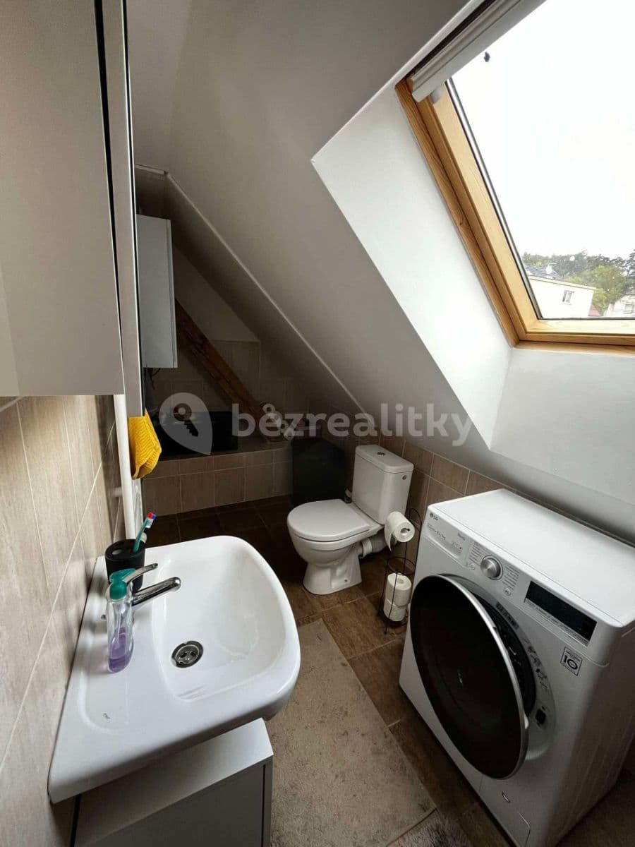 Pronájem bytu 2+1 62 m², Vojanova, Beroun, Středočeský kraj Pronájem bytu 2+1 62 m², Vojanova, Beroun, Středočeský kraj