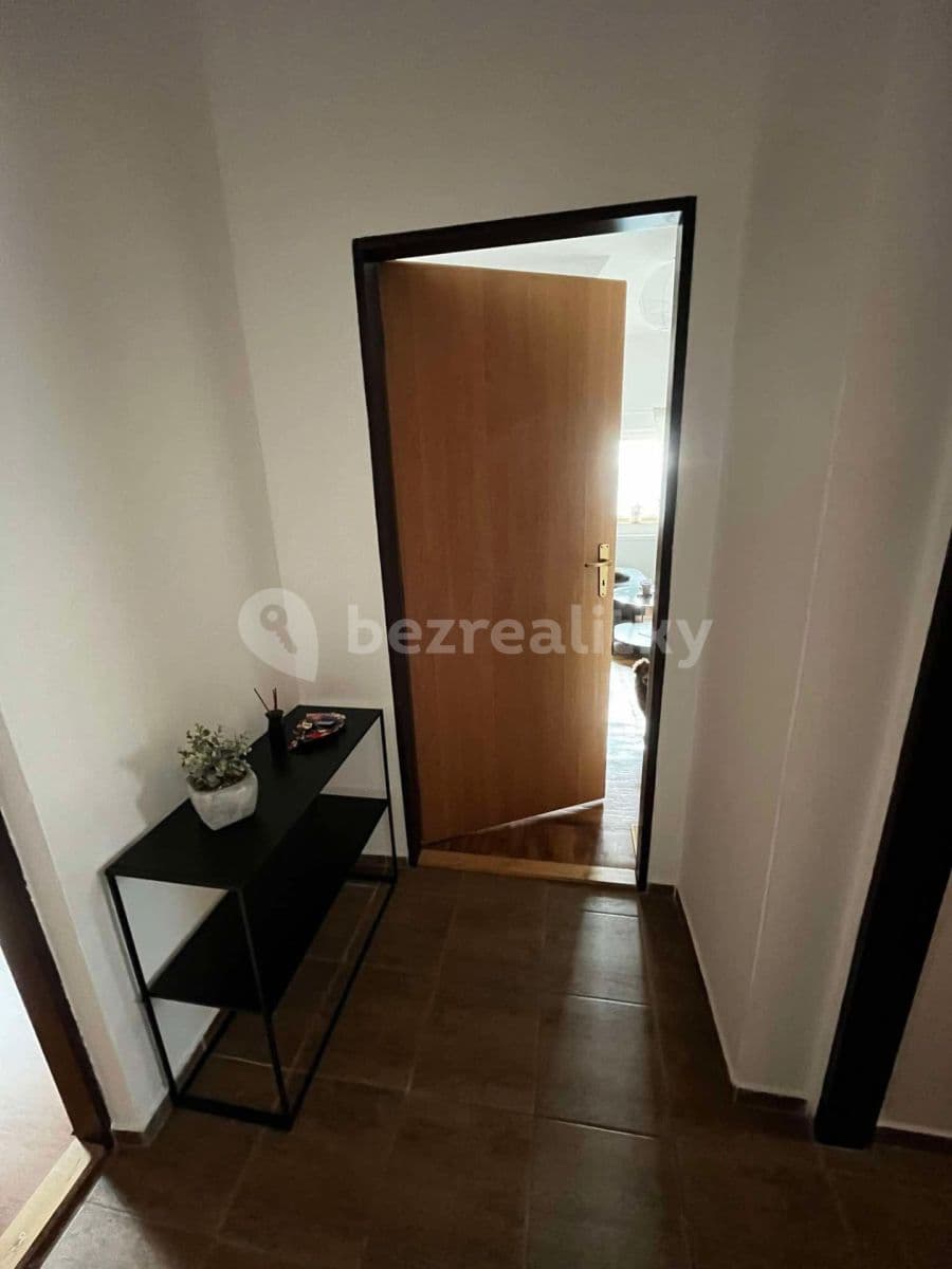 Pronájem bytu 2+1 62 m², Vojanova, Beroun, Středočeský kraj Pronájem bytu 2+1 62 m², Vojanova, Beroun, Středočeský kraj