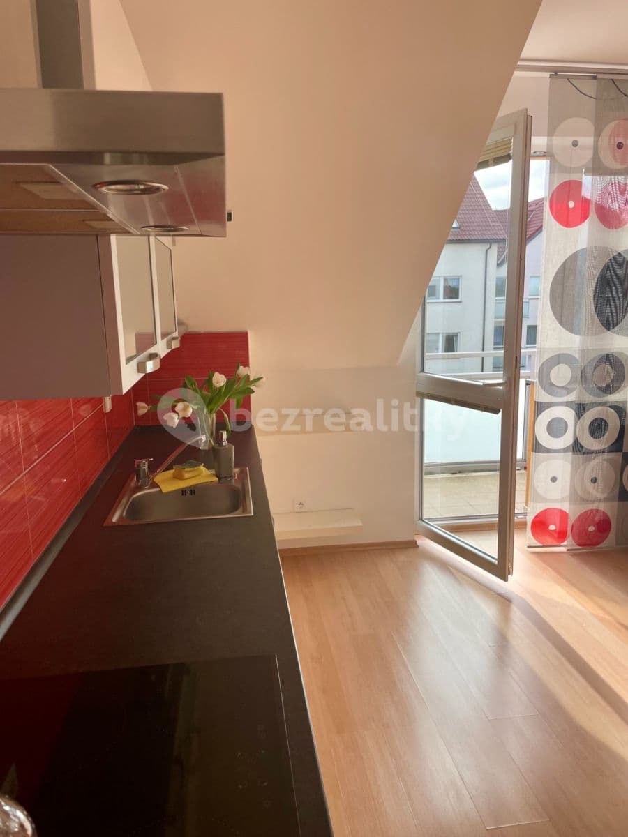 Pronájem bytu 1+kk 33 m², Švihovská, Praha, Praha Pronájem bytu 1+kk 33 m², Švihovská, Praha, Praha