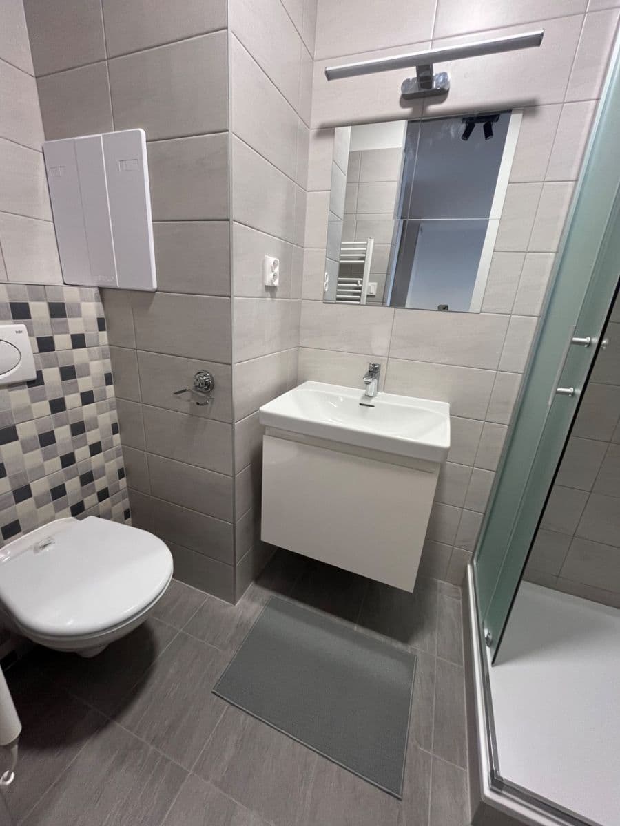 Pronájem bytu 2+kk 38 m², Vřesová, Praha, Praha Pronájem bytu 2+kk 38 m², Vřesová, Praha, Praha
