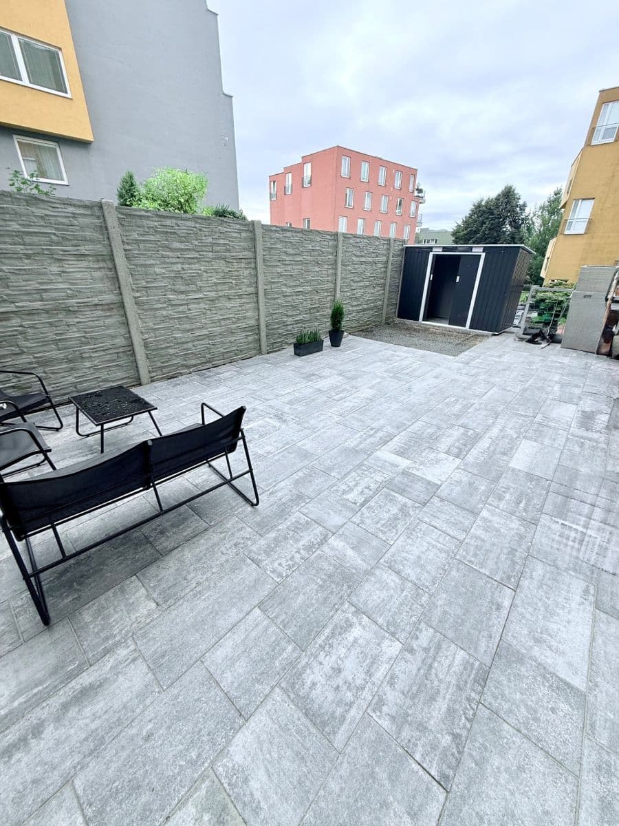 Pronájem bytu 2+kk 38 m², Vřesová, Praha, Praha Pronájem bytu 2+kk 38 m², Vřesová, Praha, Praha