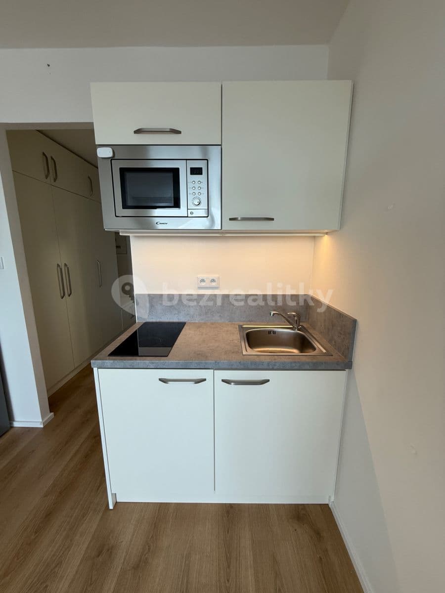 Pronájem bytu 1+kk 25 m², Čenětická, Praha, Praha Pronájem bytu 1+kk 25 m², Čenětická, Praha, Praha