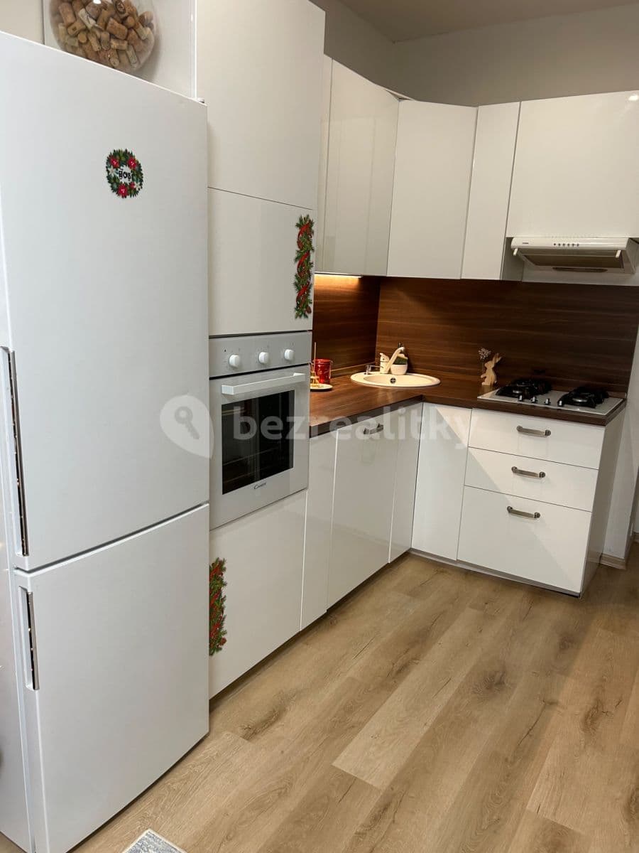Pronájem bytu 2+kk 44 m², Pod Hájkem, Praha, Praha Pronájem bytu 2+kk 44 m², Pod Hájkem, Praha, Praha