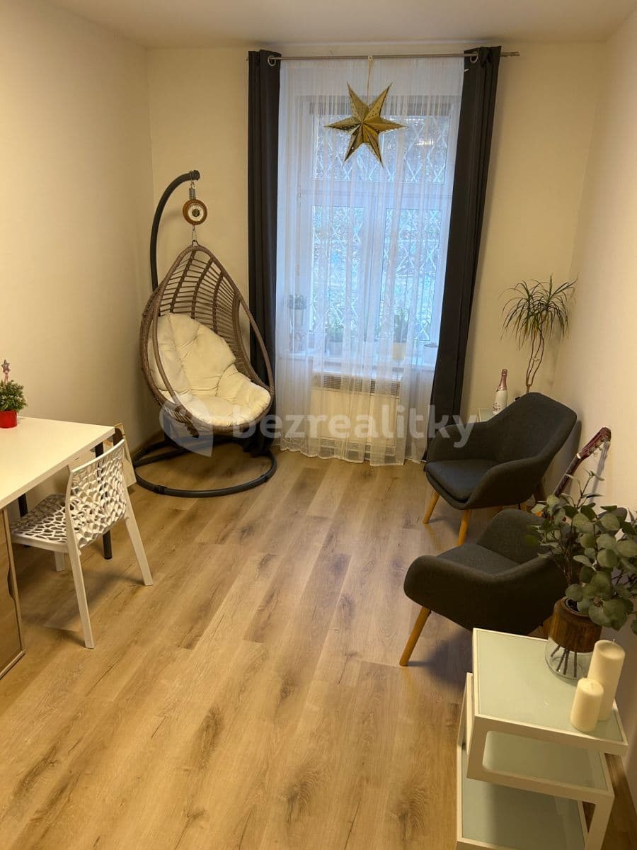 Pronájem bytu 2+kk 44 m², Pod Hájkem, Praha, Praha Pronájem bytu 2+kk 44 m², Pod Hájkem, Praha, Praha