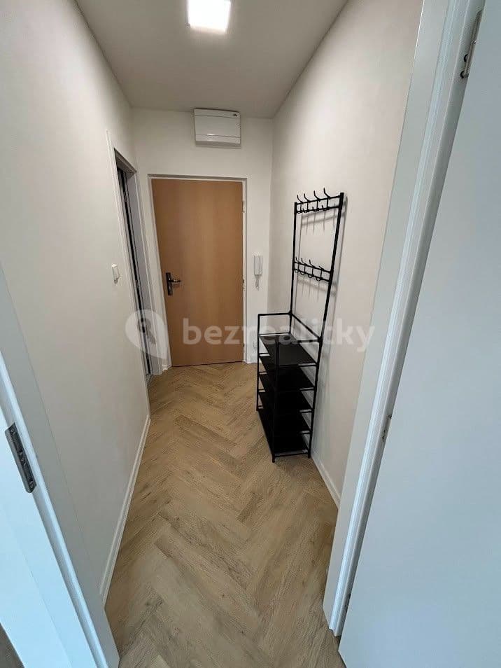 Pronájem bytu 1+1 35 m², Bořivojova, Roudnice nad Labem, Ústecký kraj Pronájem bytu 1+1 35 m², Bořivojova, Roudnice nad Labem, Ústecký kraj