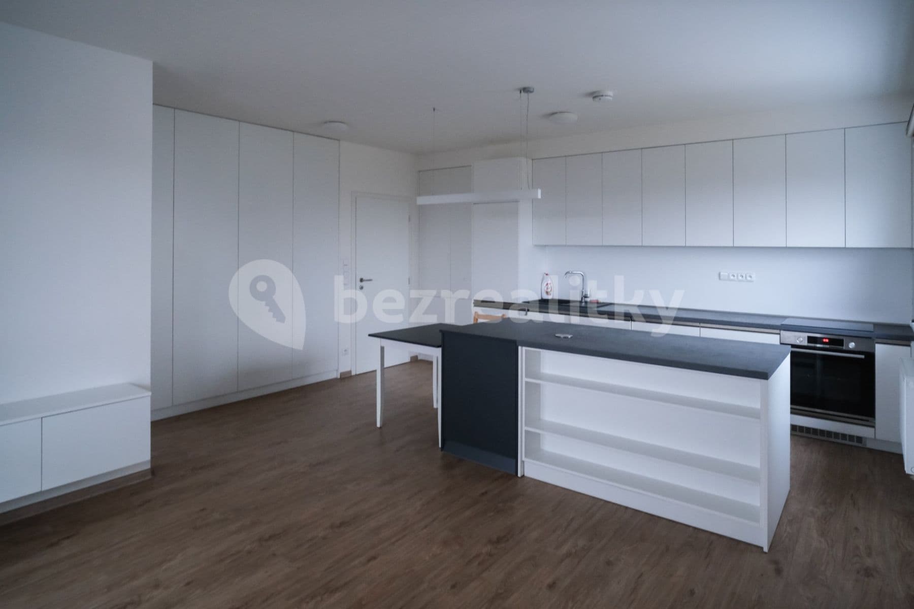 Pronájem bytu 2+kk 57 m², Kačírkova, Opava, Moravskoslezský kraj Pronájem bytu 2+kk 57 m², Kačírkova, Opava, Moravskoslezský kraj