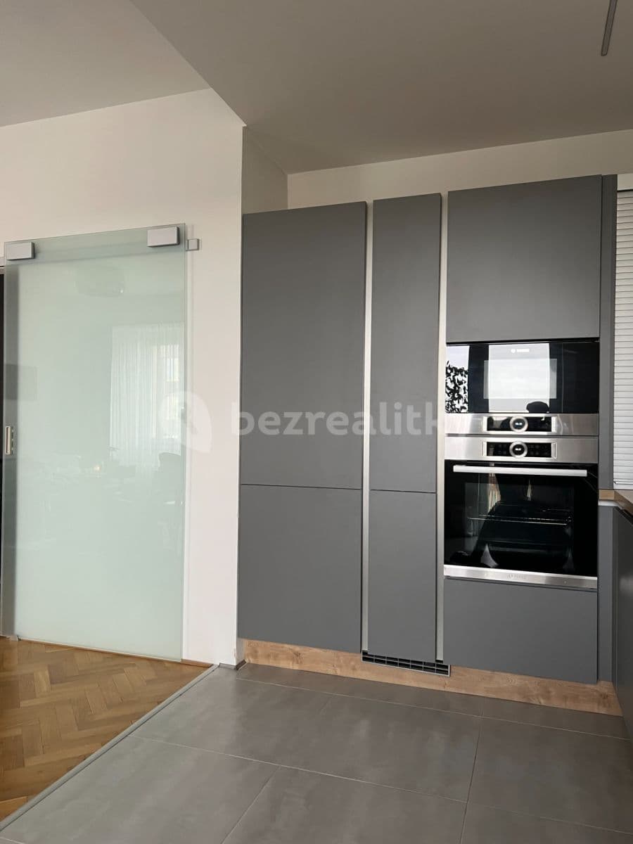 Pronájem bytu 2+kk 66 m², Botanická, Brno, Jihomoravský kraj Pronájem bytu 2+kk 66 m², Botanická, Brno, Jihomoravský kraj
