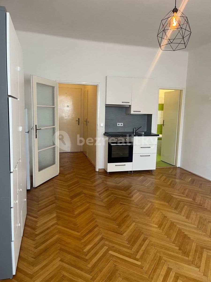 Pronájem bytu 1+kk 32 m², Donská, Praha, Praha Pronájem bytu 1+kk 32 m², Donská, Praha, Praha