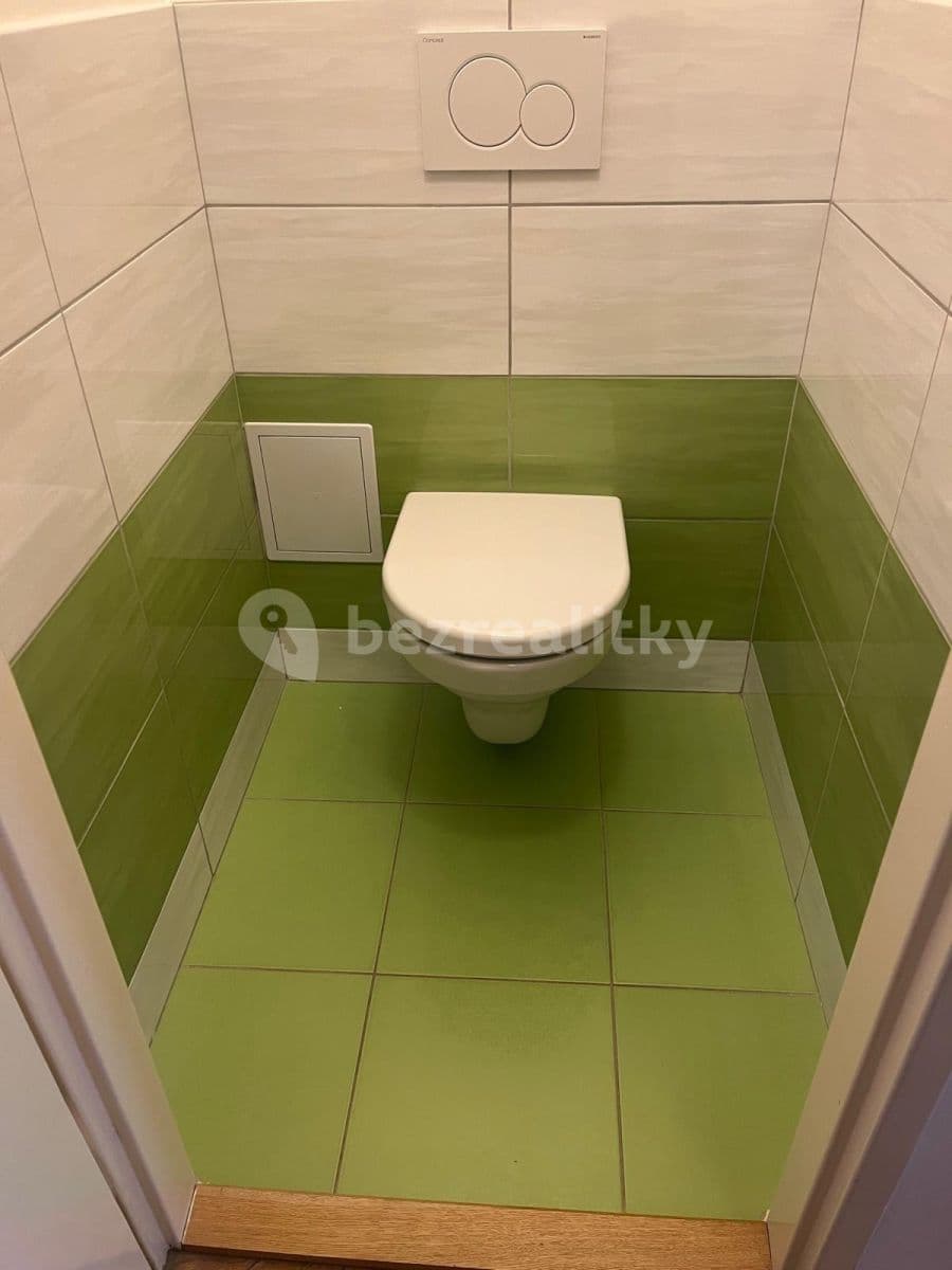 Pronájem bytu 1+kk 32 m², Donská, Praha, Praha Pronájem bytu 1+kk 32 m², Donská, Praha, Praha