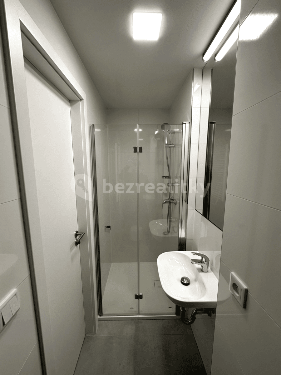 Pronájem bytu 1+kk 23 m², Čenětická, Praha, Praha Pronájem bytu 1+kk 23 m², Čenětická, Praha, Praha