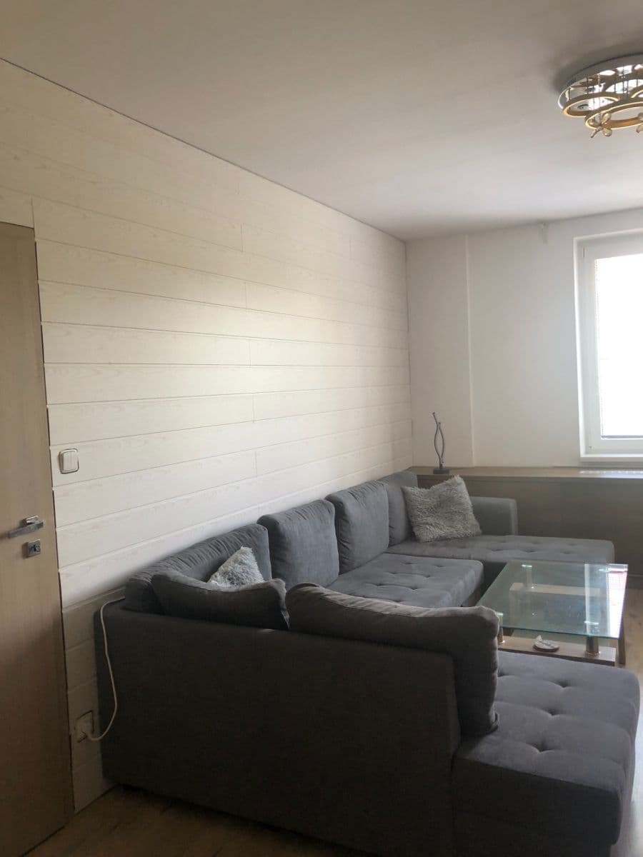 Pronájem bytu 2+kk 53 m², Macanova, Pardubice, Pardubický kraj Pronájem bytu 2+kk 53 m², Macanova, Pardubice, Pardubický kraj
